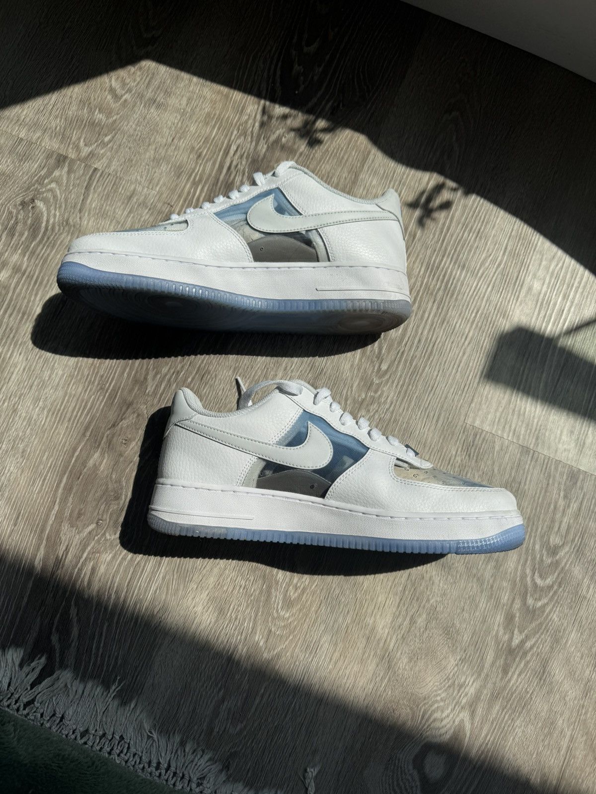 Nike Nike Air Force 1 Low Invisible Woman 2.0 Size US 10 / EU 43 - 1 Thumbnail