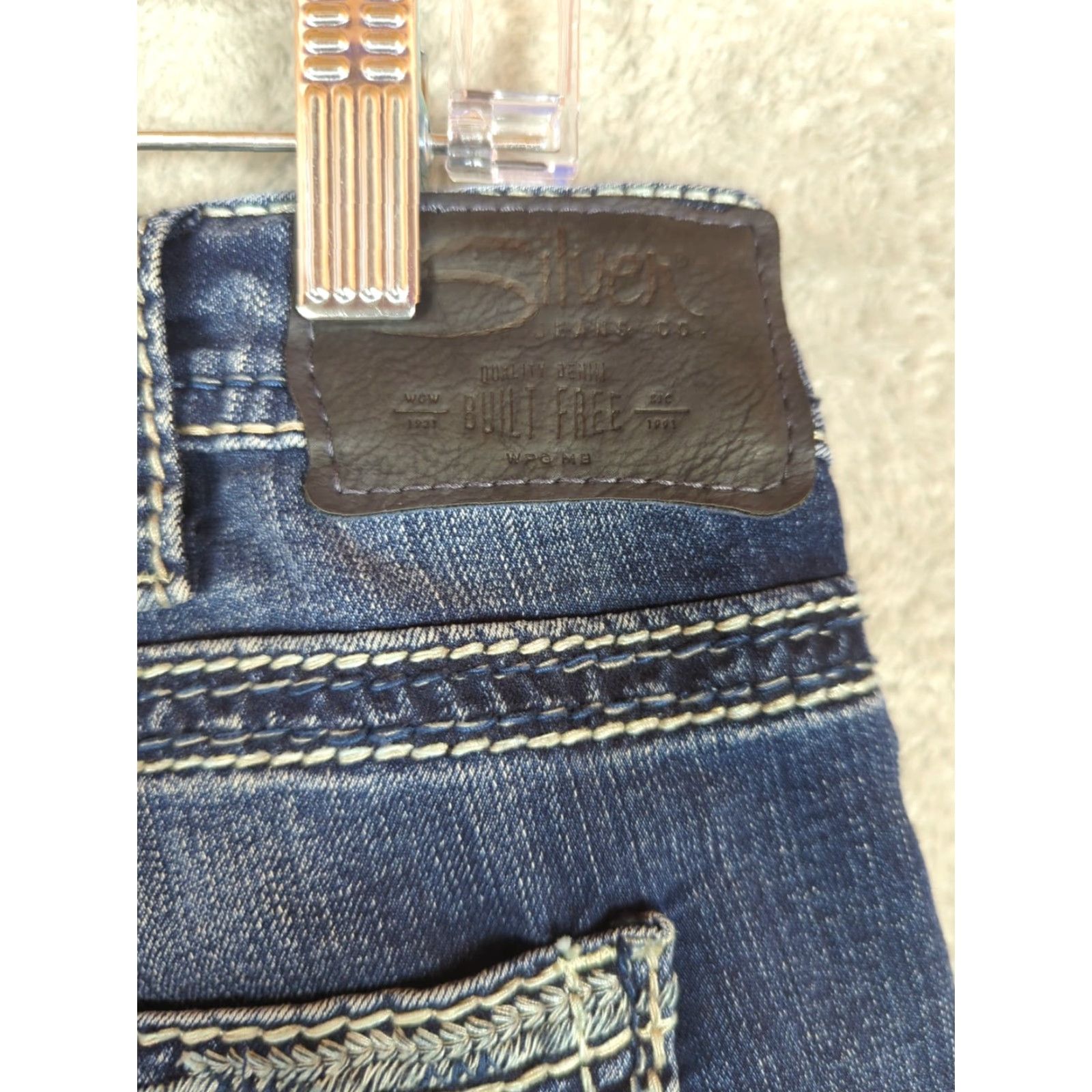 Silver Jeans Co. Silver Jeans Suki High Boot Cut Super Stretch 32X33 Medium Wash Women Jeans Regular 5-Pocket Logo Embellished"} Size 24" / US 00 / IT 34 - 7 Thumbnail