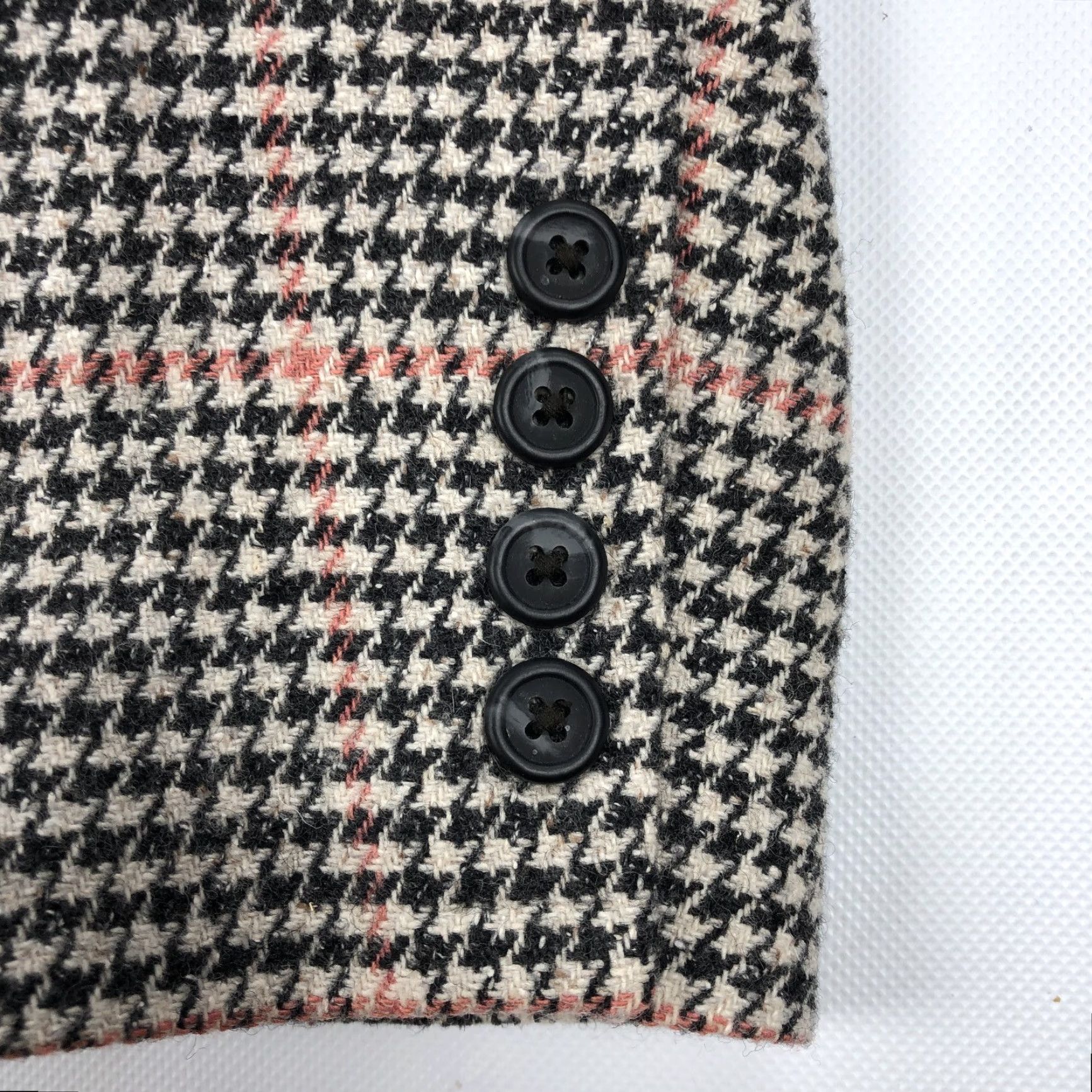 Vintage L.L.Bean Blazer Women’s L Petite Wool Silk Blend Houndstooth Plaid Jacket Size L / US 10 / IT 46 - 4 Thumbnail