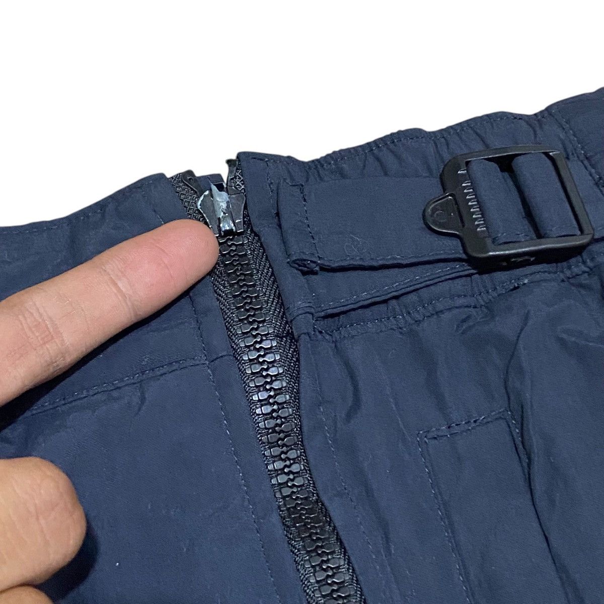 RIPVANWINKLE Rip Van Winkle If Six Was Nine Multi Zipper Parachute Pants Size US 32 / EU 48 - 8 Thumbnail