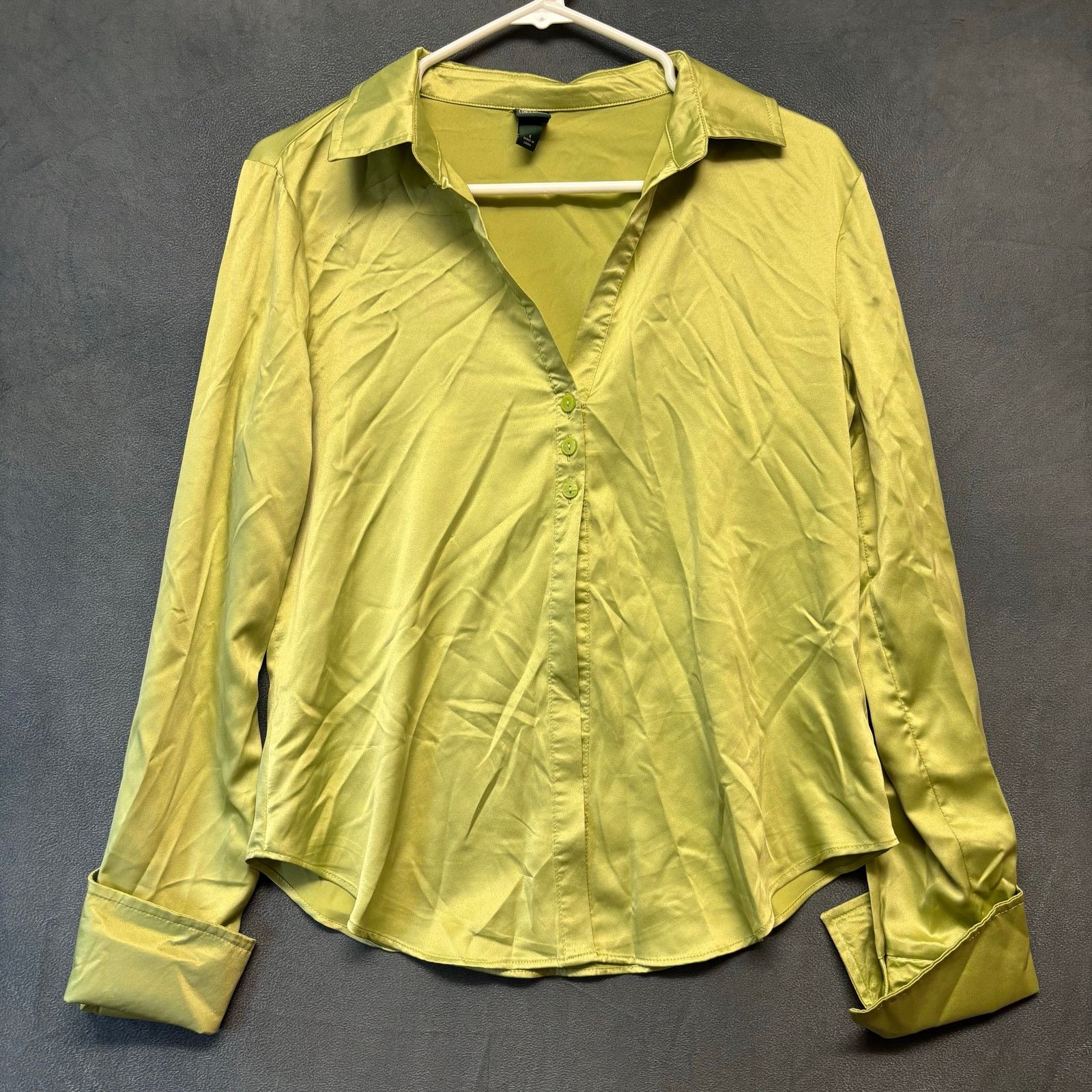 Other Wild Fable Satin Button Down Lime Green Blouse Size Small Size S / US 4 / IT 40 - 1 Thumbnail