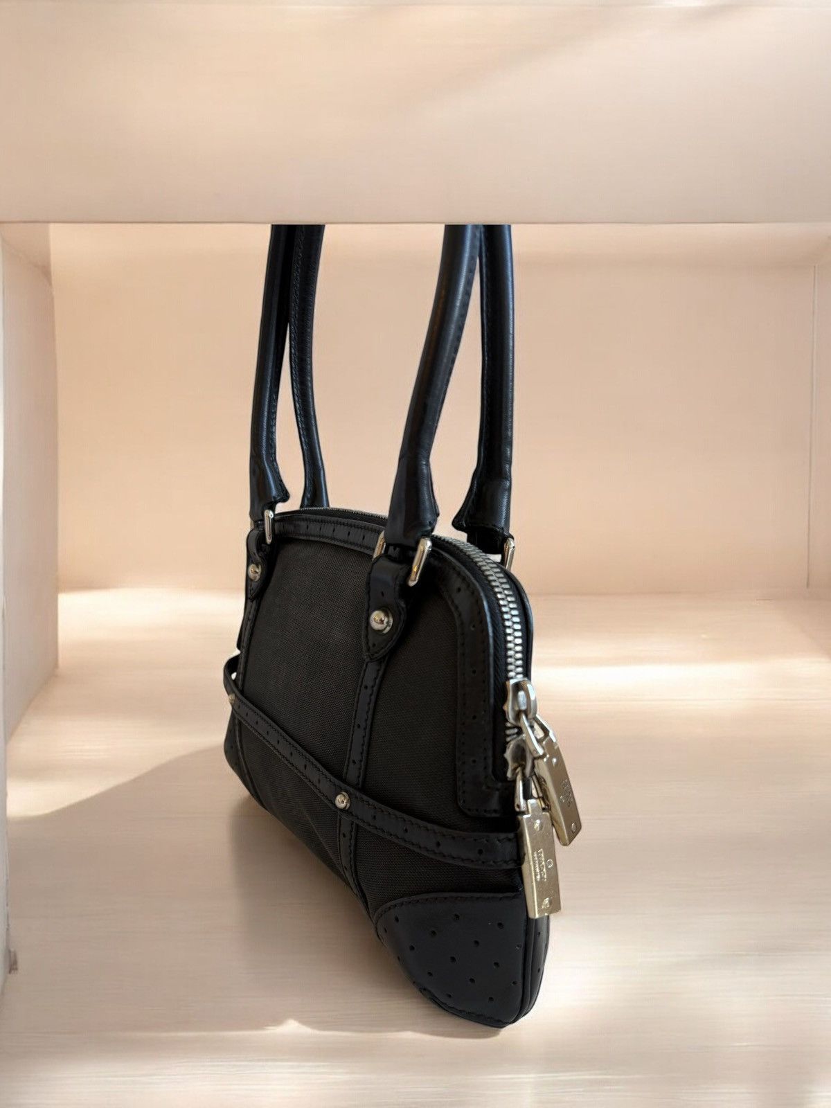 Gucci Tom Ford Gucci Bondage Mini Tote Bag 🖤 Size ONE SIZE - 7 Thumbnail