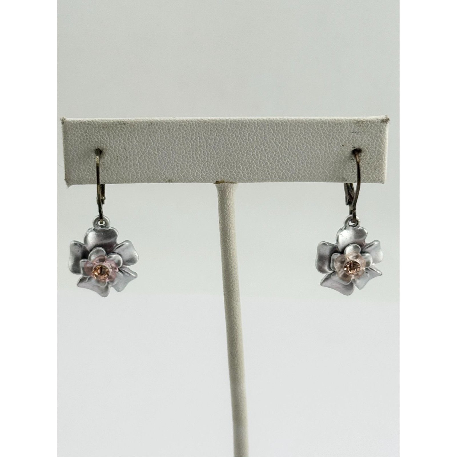 Vintage Vintage Joan rivers rhinestone flower earrings Size ONE SIZE - 3 Thumbnail