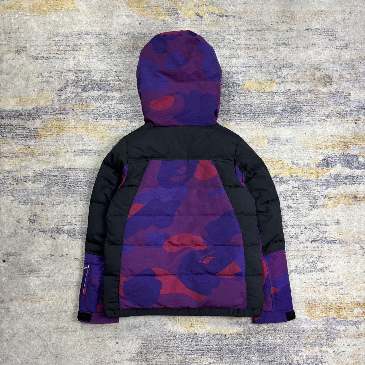 Bape Sample Bape camouflage puffer down jacket Size XS / US 0-2 / IT 36-38 - 2 Thumbnail