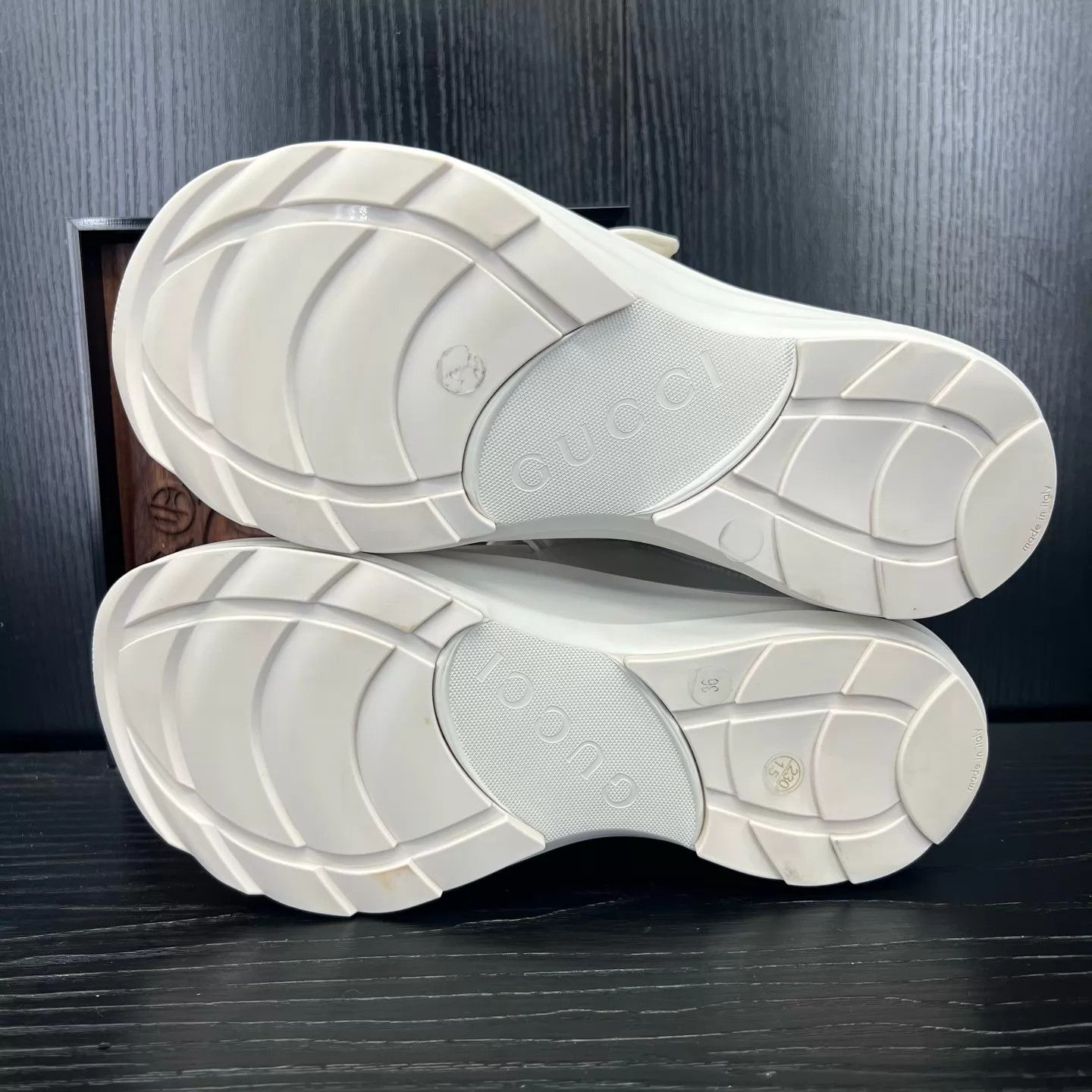 Gucci GUCCI Wave White Leather 36 (Mint) Size US 5.5 / IT 35.5 - 4 Thumbnail