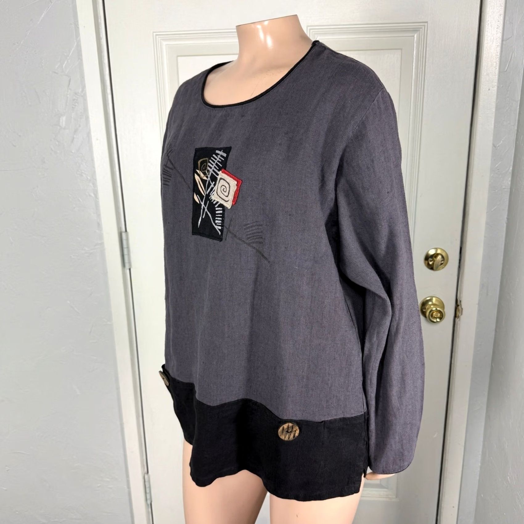 Vintage VINTAGE Fenini Women's Shirt L Linen Lagenlook Top Painted Boho Gray L/S Crew Neck Pullover Art to Wear Basic Casual Size L / US 10 / IT 46 - 3 Thumbnail