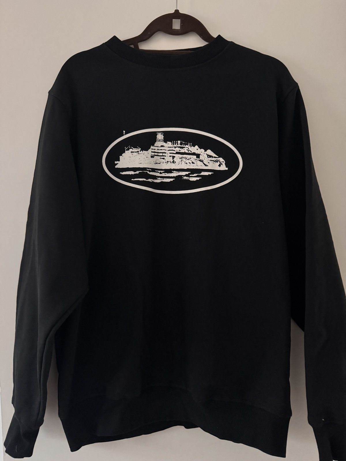 Corteiz Corteiz Men’s Alcatraz Logo Sweatshirt Size Medium Size US M / EU 48-50 / 2 - 1 Thumbnail