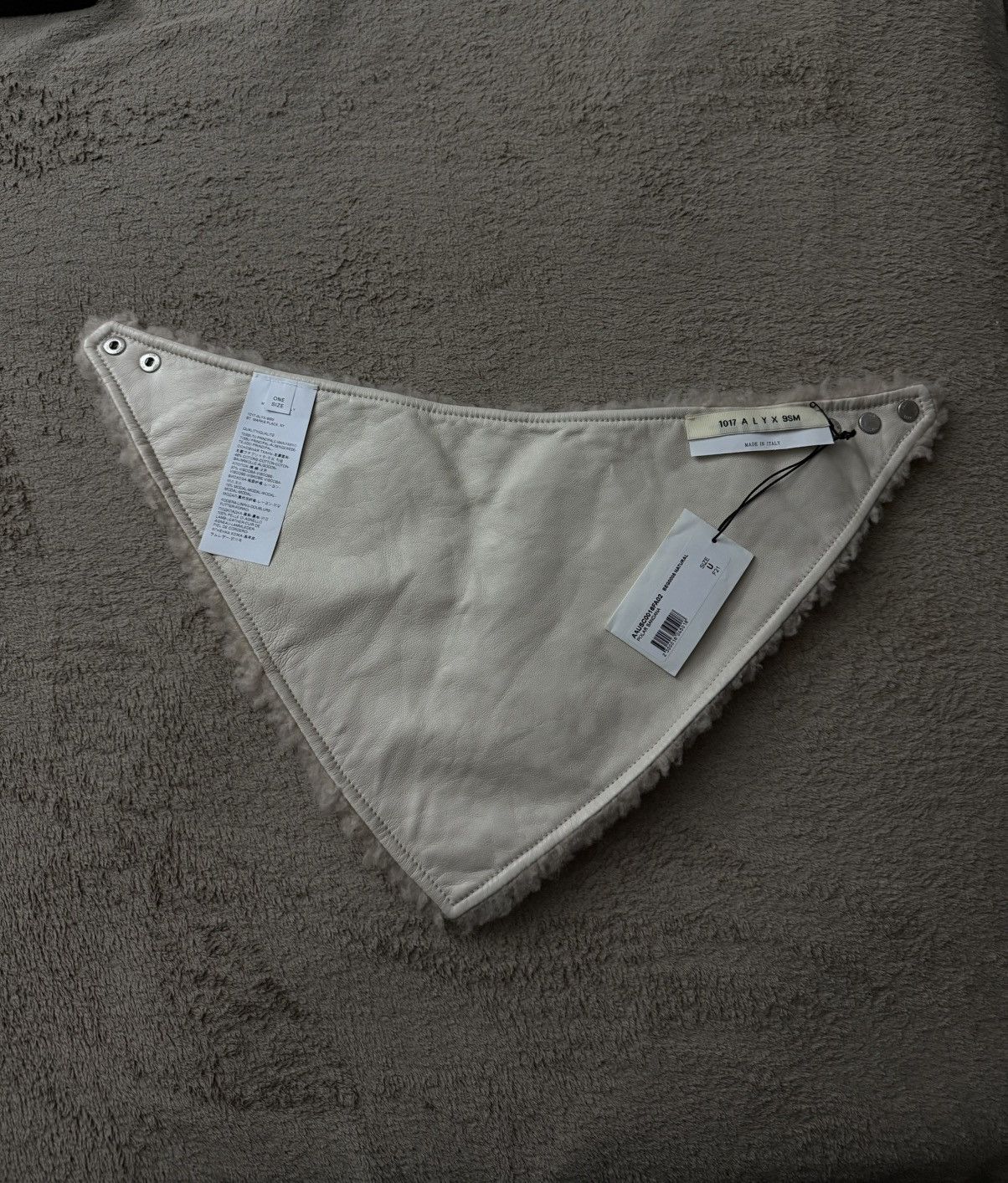 1017 ALYX 9SM 1017 ALYX 9SM Beige Polar Bandana Scarf Size ONE SIZE - 4 Thumbnail