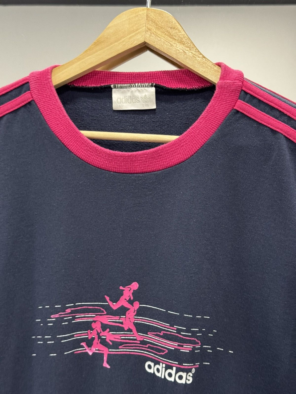 Adidas Adidas vintage marathon sweatshirt size L Size US L / EU 52-54 / 3 - 5 Thumbnail