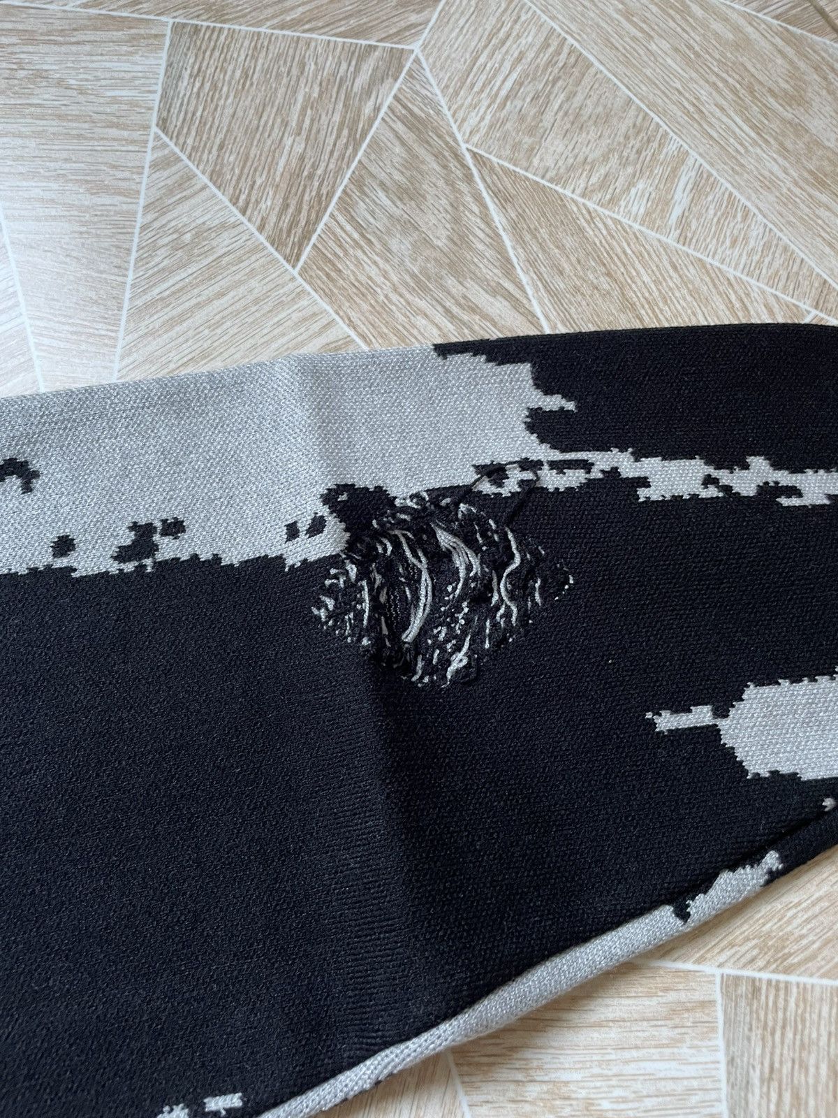 Other Y2K Grunge Distressed Knitted Sweater Glitch Art Gothic L Size US L / EU 52-54 / 3 - 13 Thumbnail