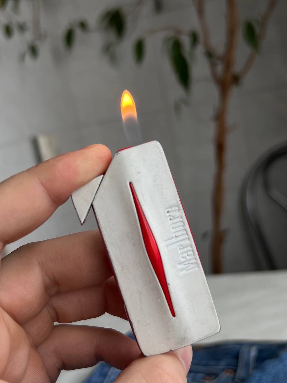 Marlboro × Vintage Y2K ELEGANCE MARLBORO GEOMETRIC METAL PUNK ROCK LIGHTER Size ONE SIZE - 2 Thumbnail