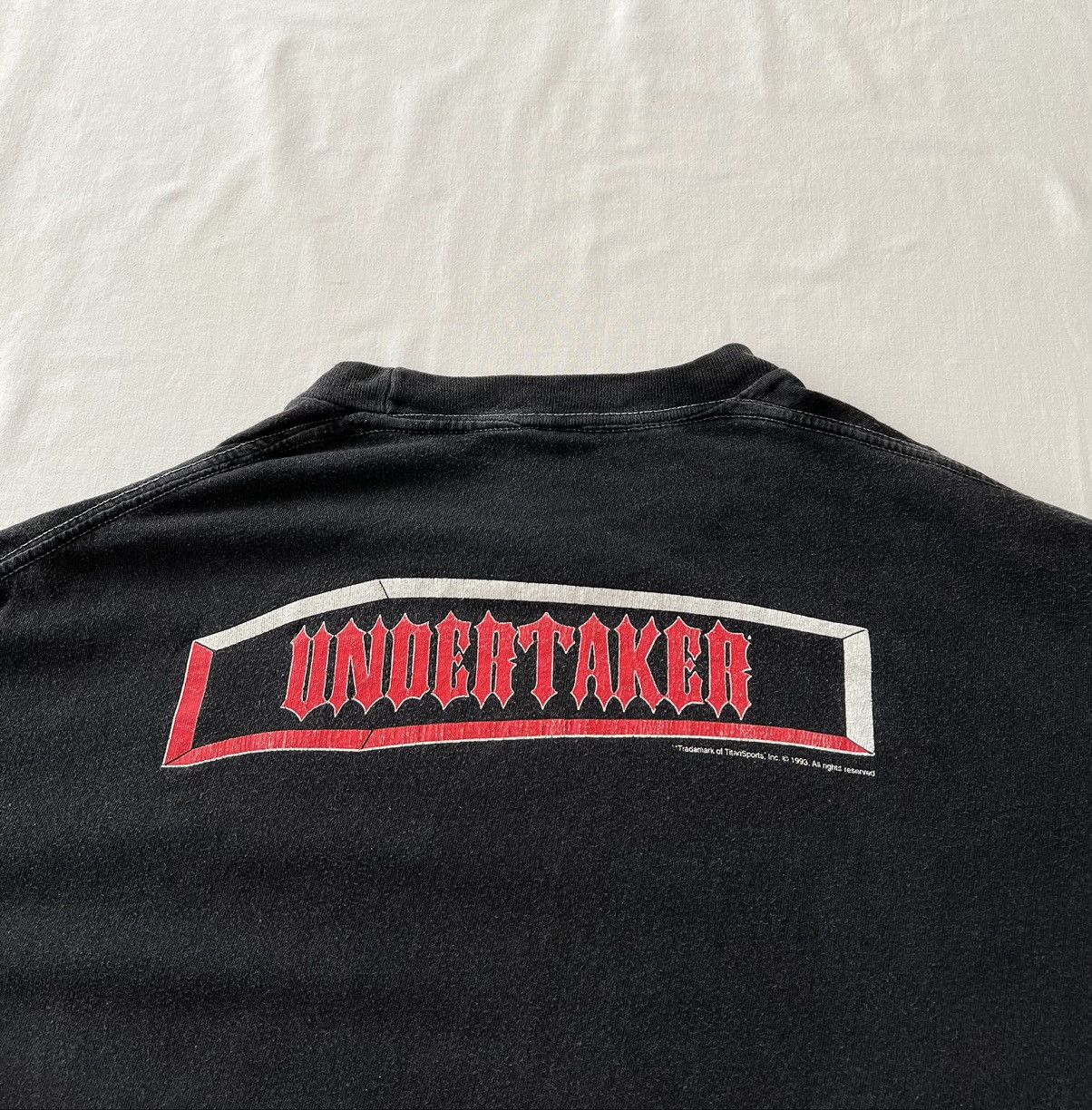 WWE Vintage 1993 The Undertaker WWF WWE Black T-shirt Size US L / EU 52-54 / 3 - 14 Thumbnail