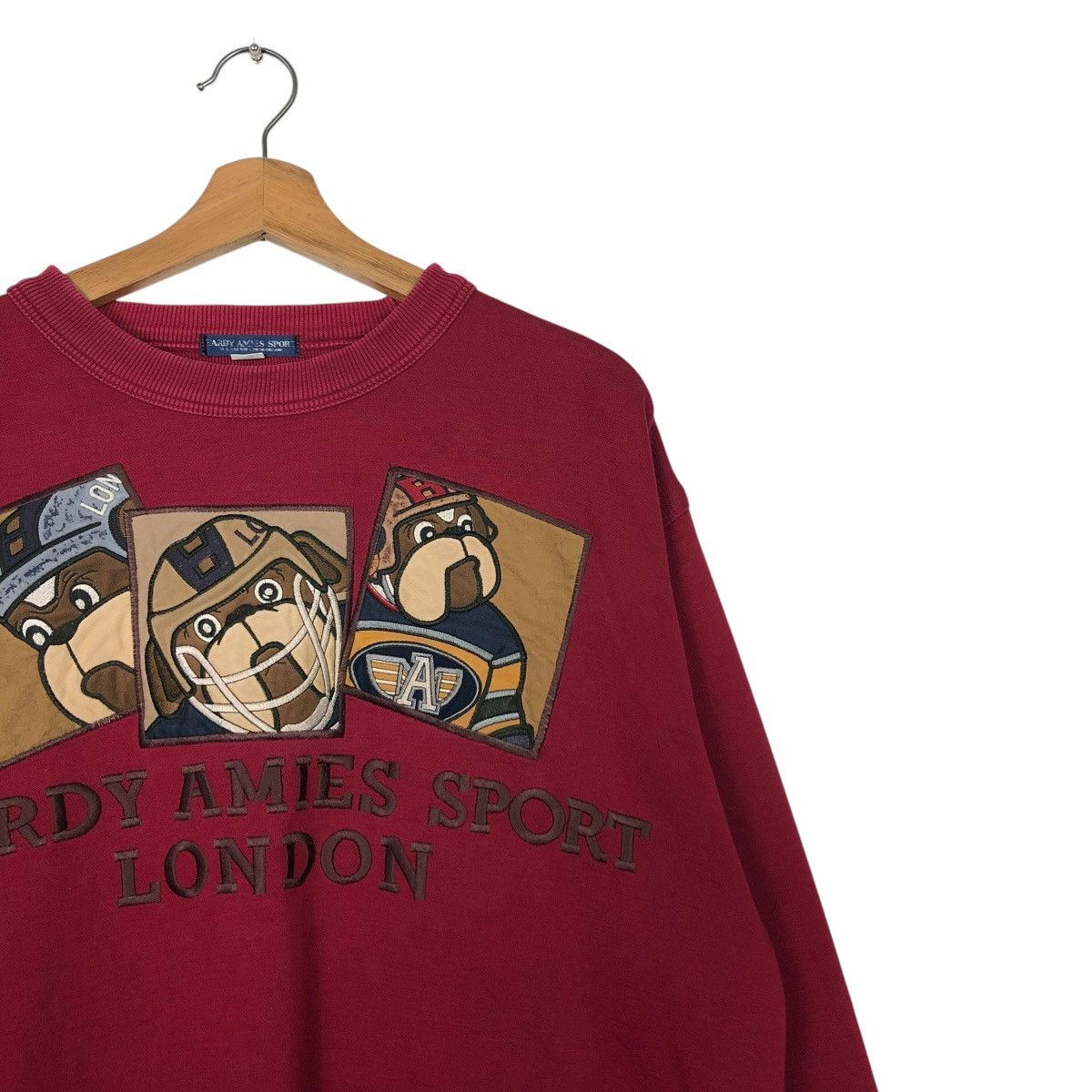 Cartoon Network 🔥VINTAGE SWEATSHIRT CREWNECK HARDY AMIES SPORT BIG LOGO Size US M / EU 48-50 / 2 - 8 Thumbnail