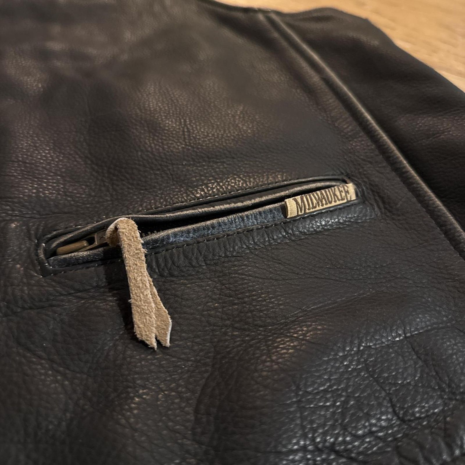 Hanes Milwaukee vintage collection genuine leather Size US L / EU 52-54 / 3 - 4 Thumbnail