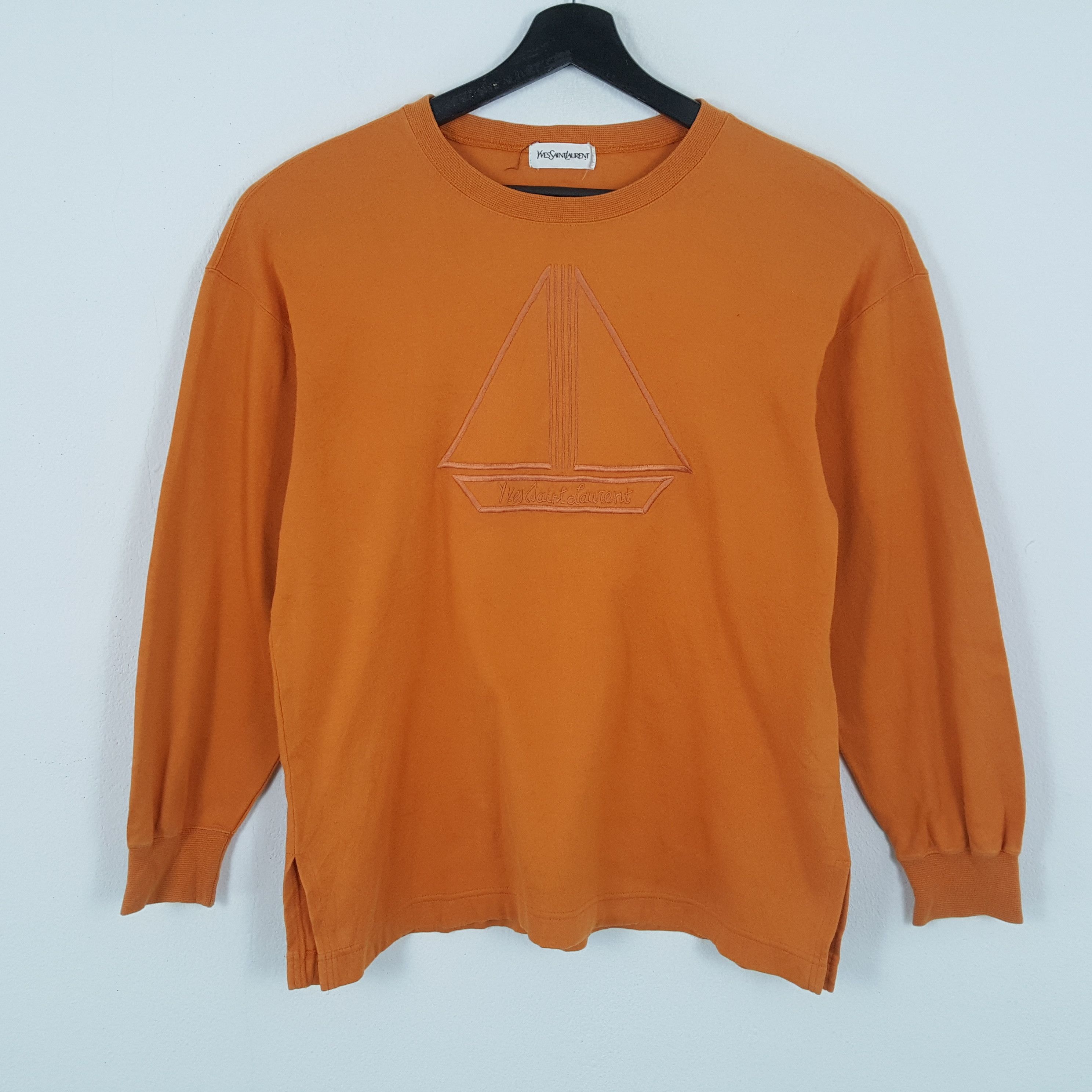 Vintage YVES SAINT LAURENT Rare Design Fashion Style Tshirt dp1 Size US L / EU 52-54 / 3 - 1 Thumbnail