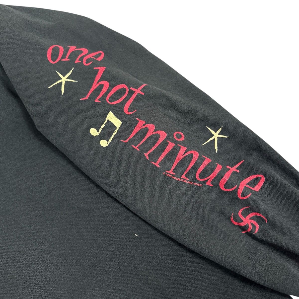 Band Tees 1996 90s Red Hot Chili Peppers "One Hot Minute" Longsleeve Size US XL / EU 56 / 4 - 8 Thumbnail