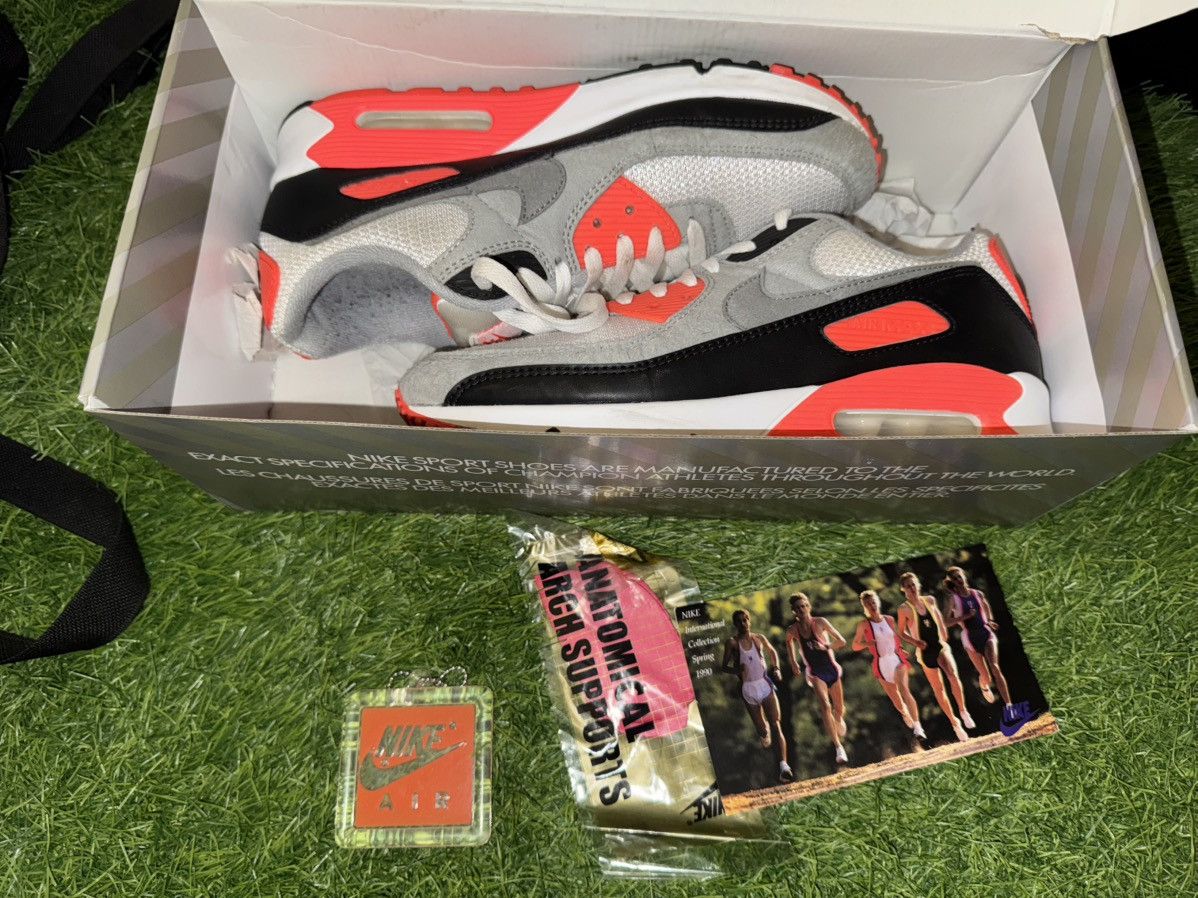 Nike Nike Air Max 90 Infrared 2020 Sneakers Size US 9 / EU 42 - 6 Thumbnail