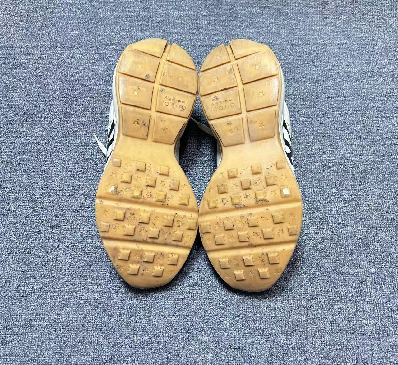 Gucci Gucci Rhyton Low-top Sneakers in Beige Size US 12 / EU 45 - 4 Thumbnail