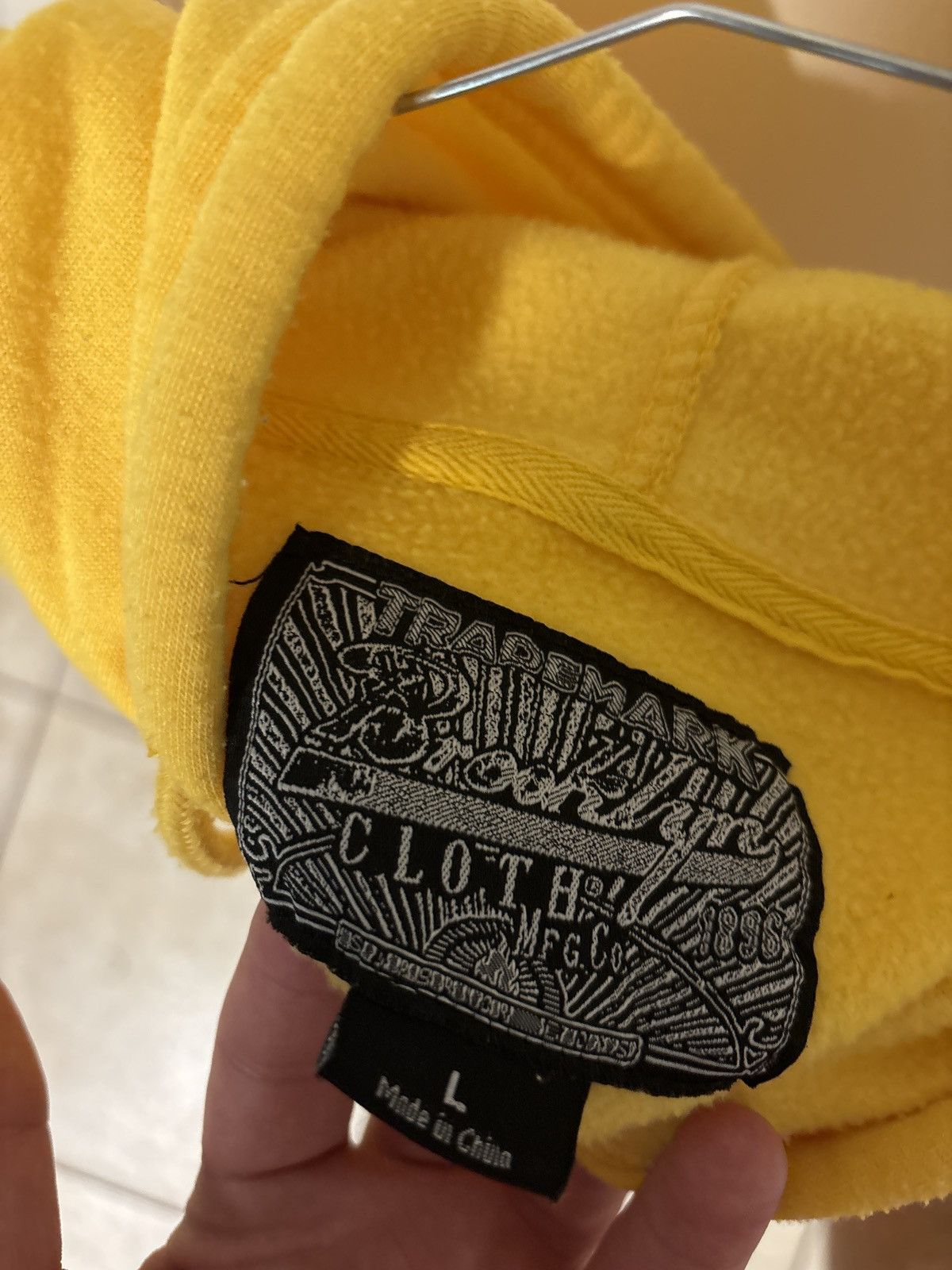Vintage “Vintage” Trademark Hoodie Size US L / EU 52-54 / 3 - 3 Thumbnail