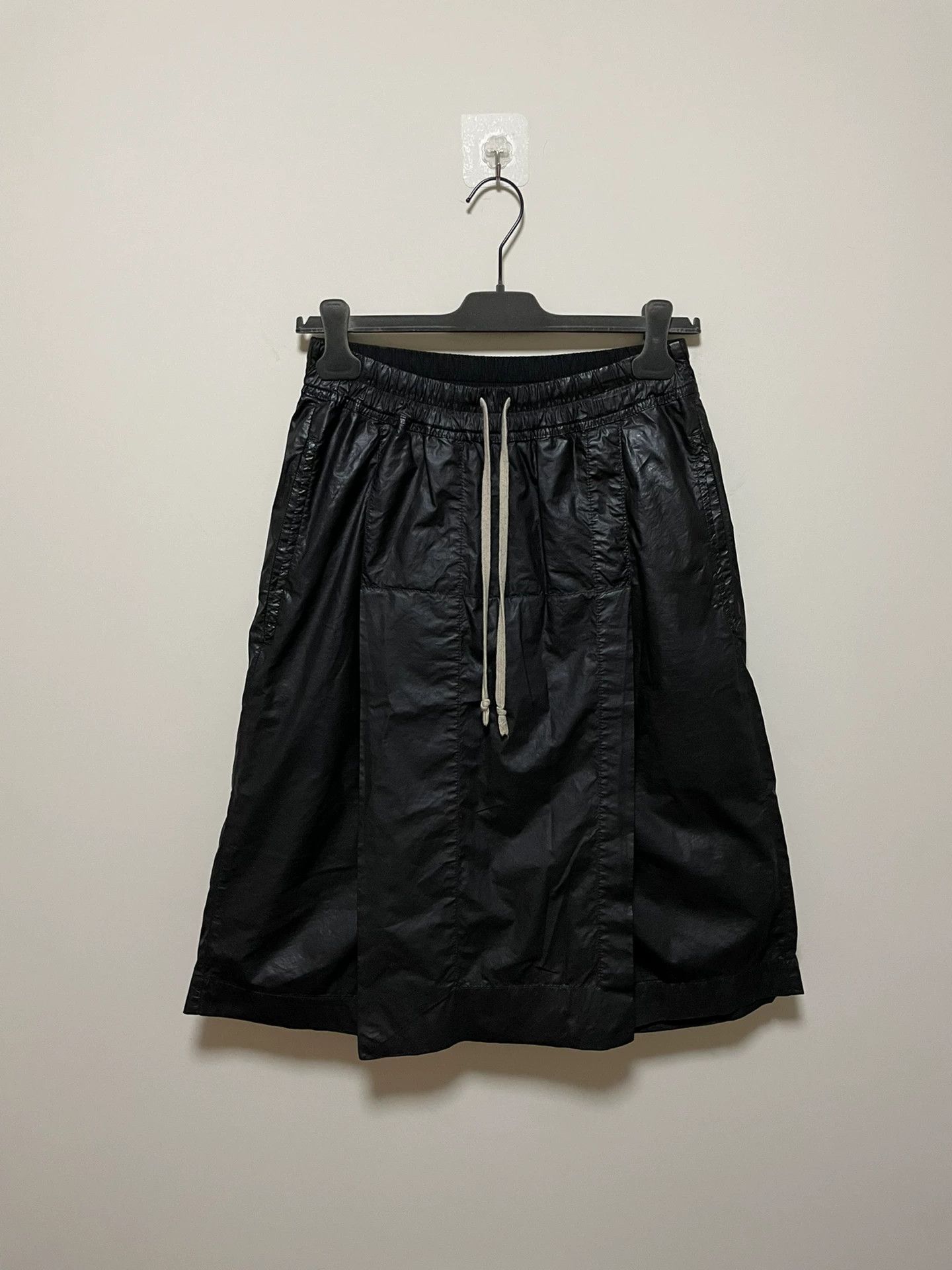 Rick Owens Rick owens Wax jacket shorts Size US 28 / EU 44 - 1 Thumbnail