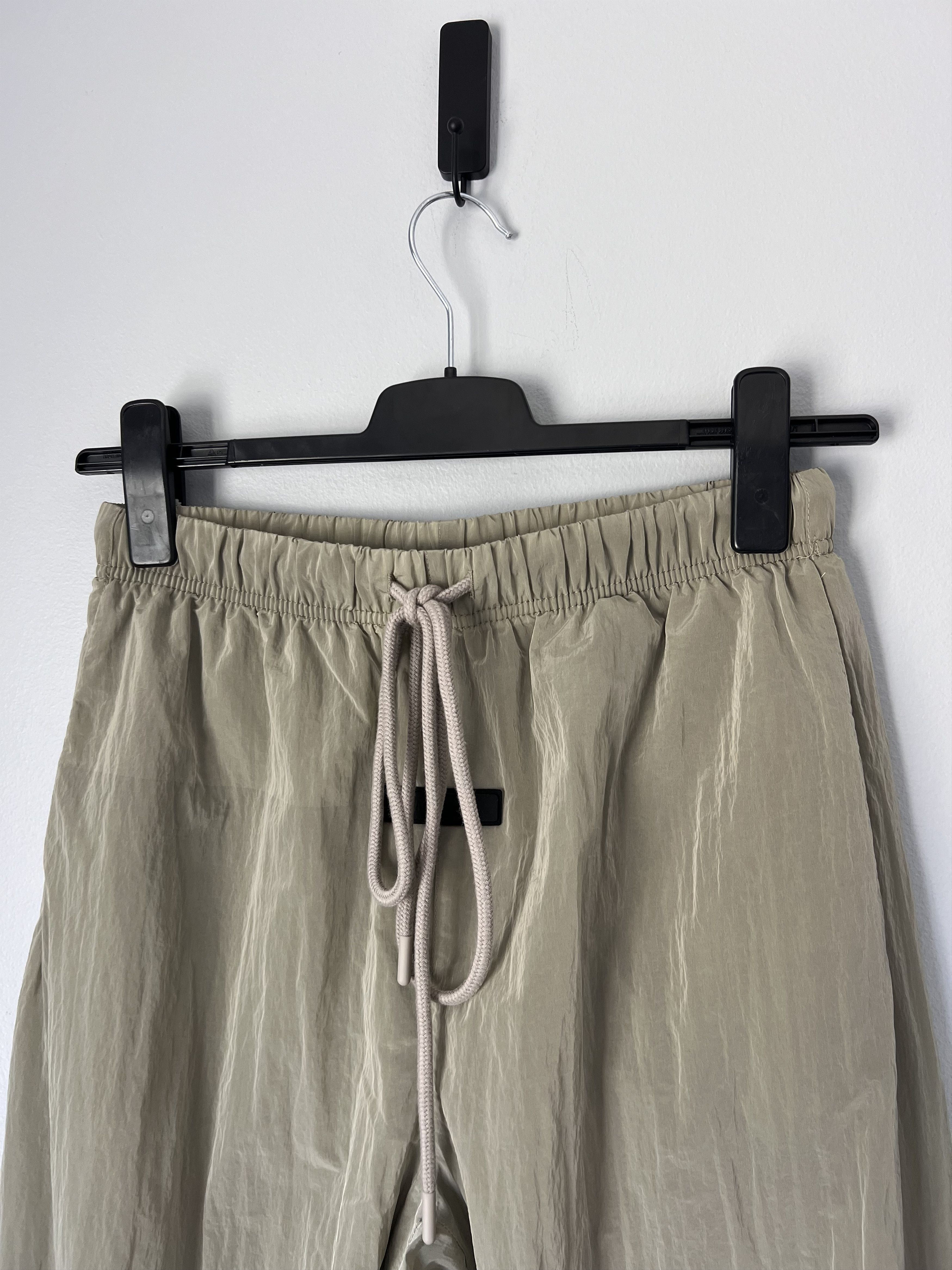 Essentials × Fear of God Fear of God Essentials Nylon Crinkle Track Pants Size US 30 / EU 46 - 2 Thumbnail