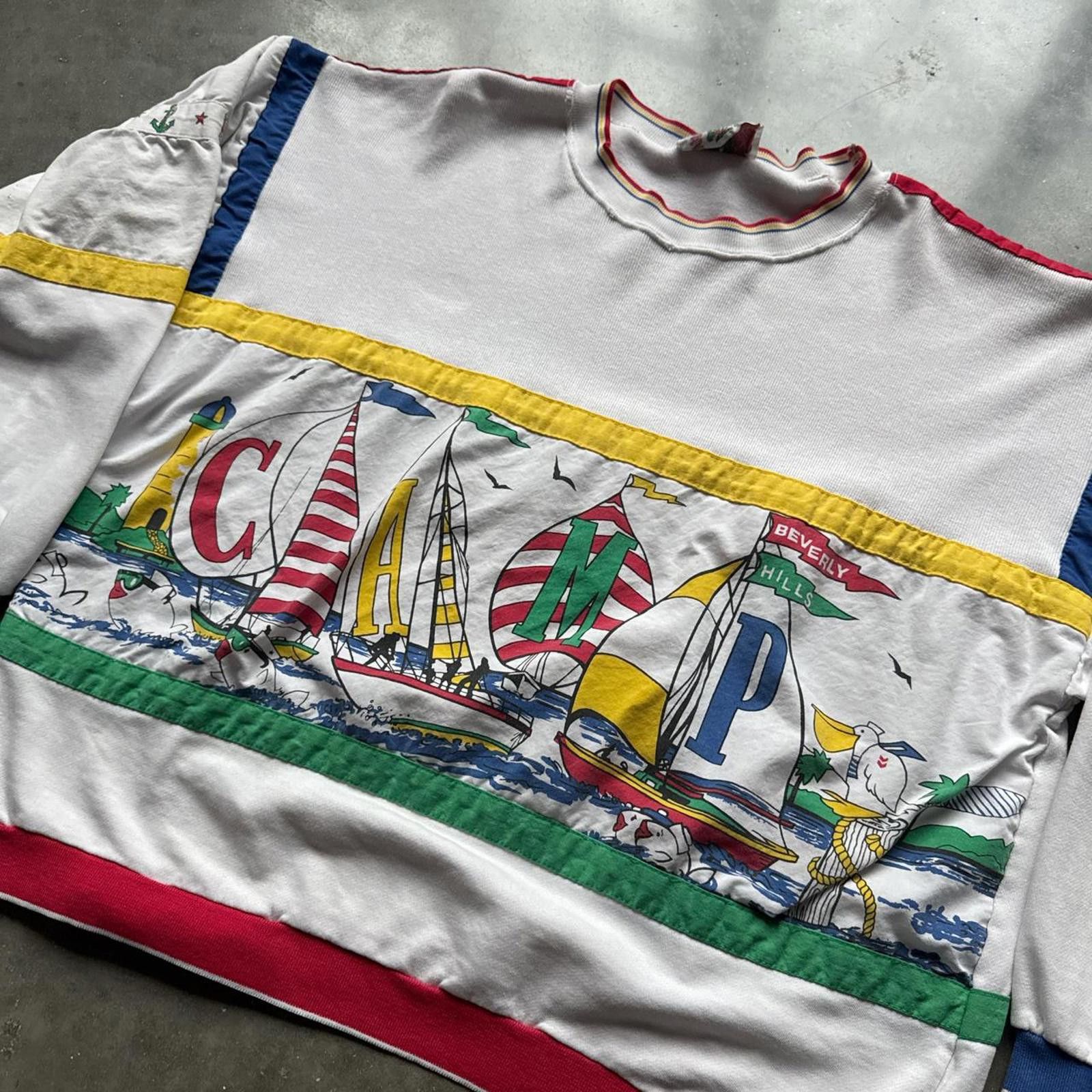 Other Bervely Hills Camping Sailboat Multi-Coloured 90s Crewneck Size US M / EU 48-50 / 2 - 3 Thumbnail