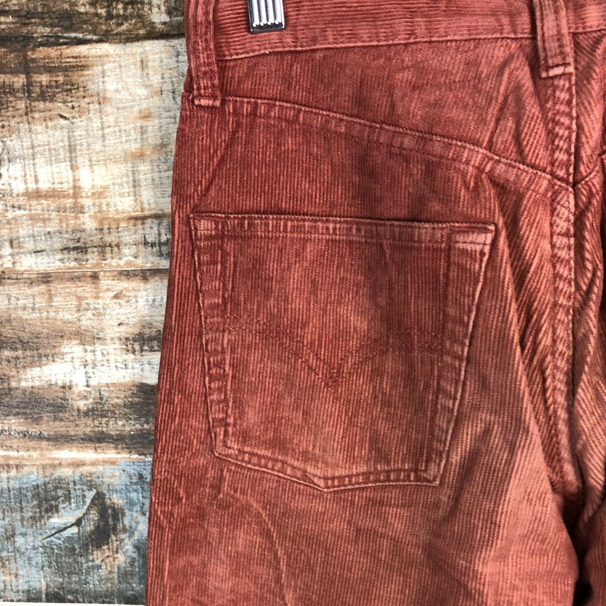 Levi's DL Levis 557 Red Corduroy vintage Pants #C101 Size US 27 - 14 Thumbnail