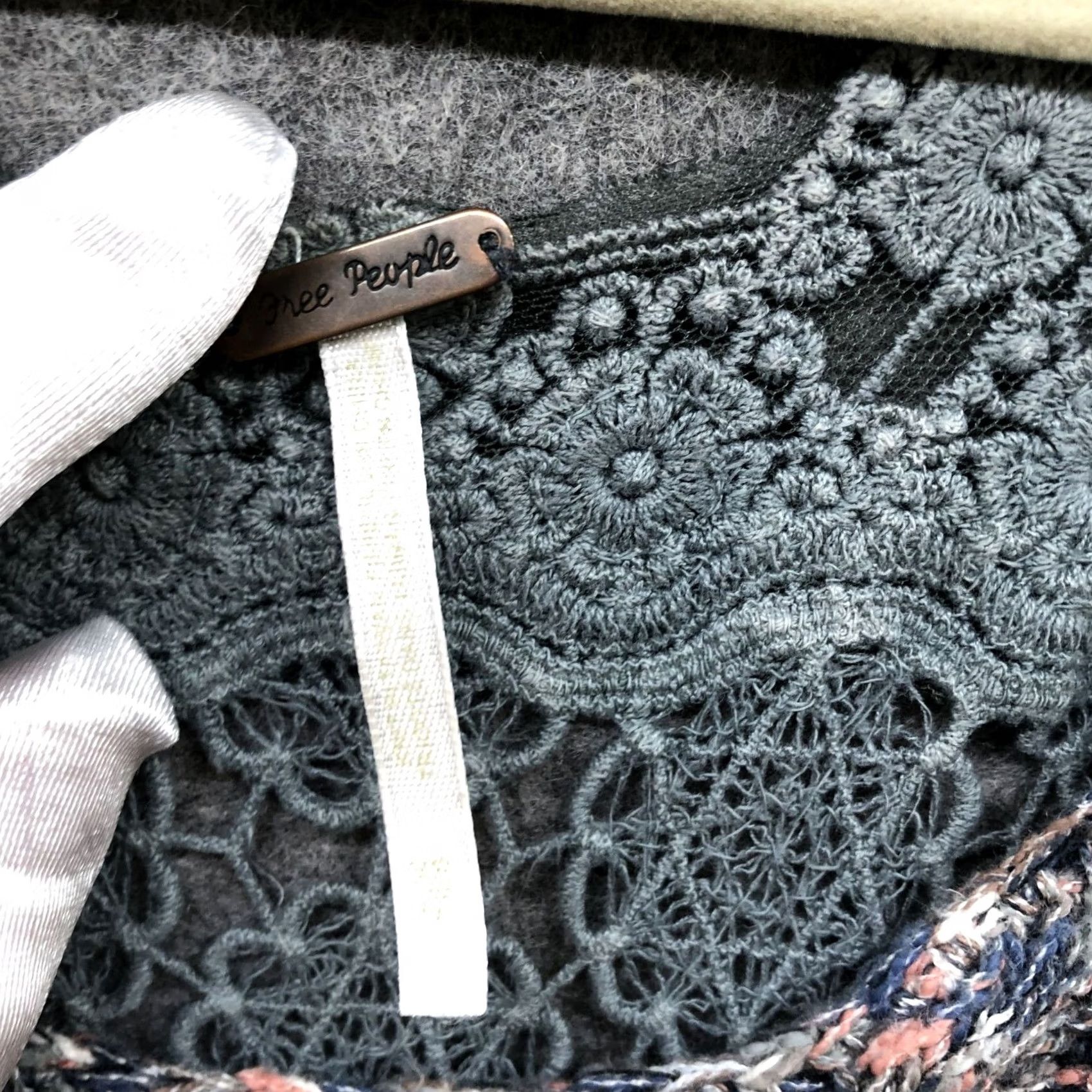 Free People VINTAGE Free People Knit Tank Top Womens XS Sweater Crochet Marled Gray Blue Tunic Size XS / US 0-2 / IT 36-38 - 5 Thumbnail
