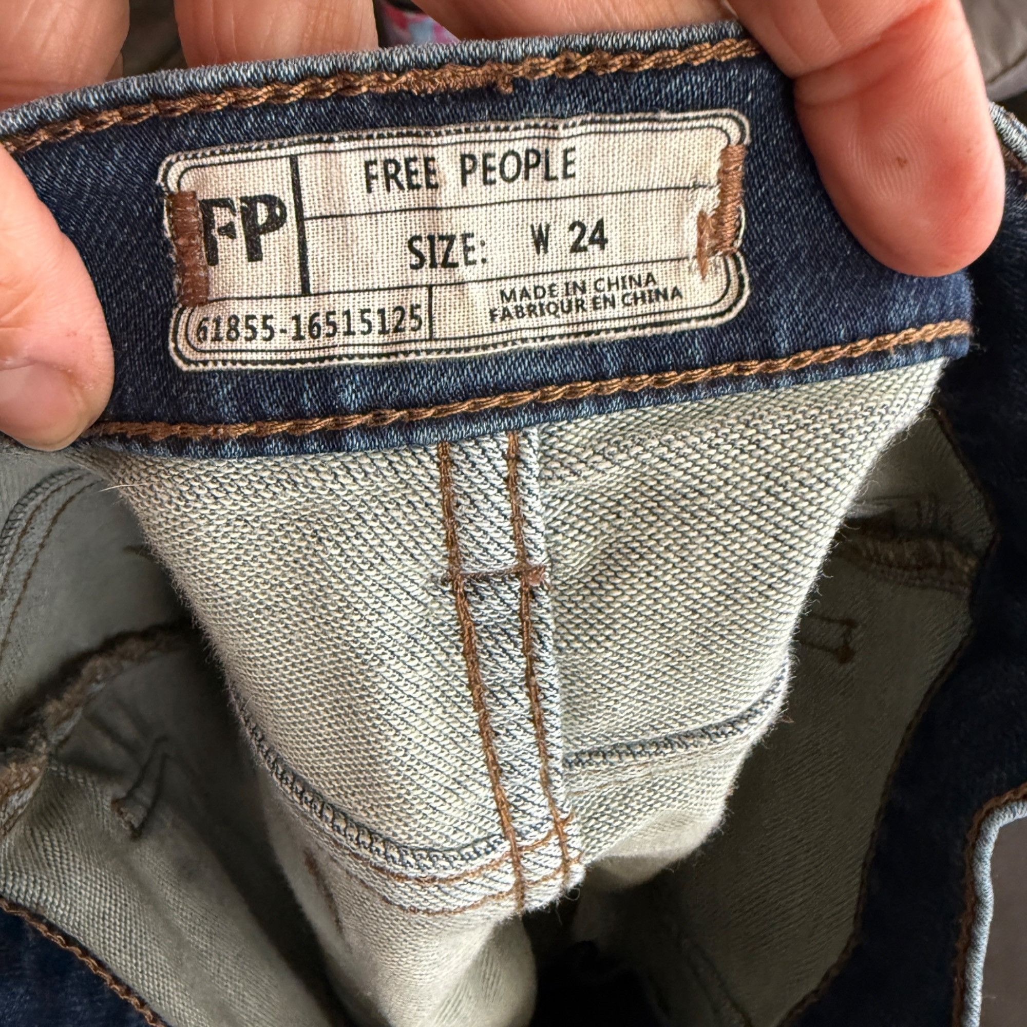 Free People Free People Womens High-Rise Denim Shorts Size 24 Medium Was Size 24" / US 00 / IT 34 - 3 Thumbnail