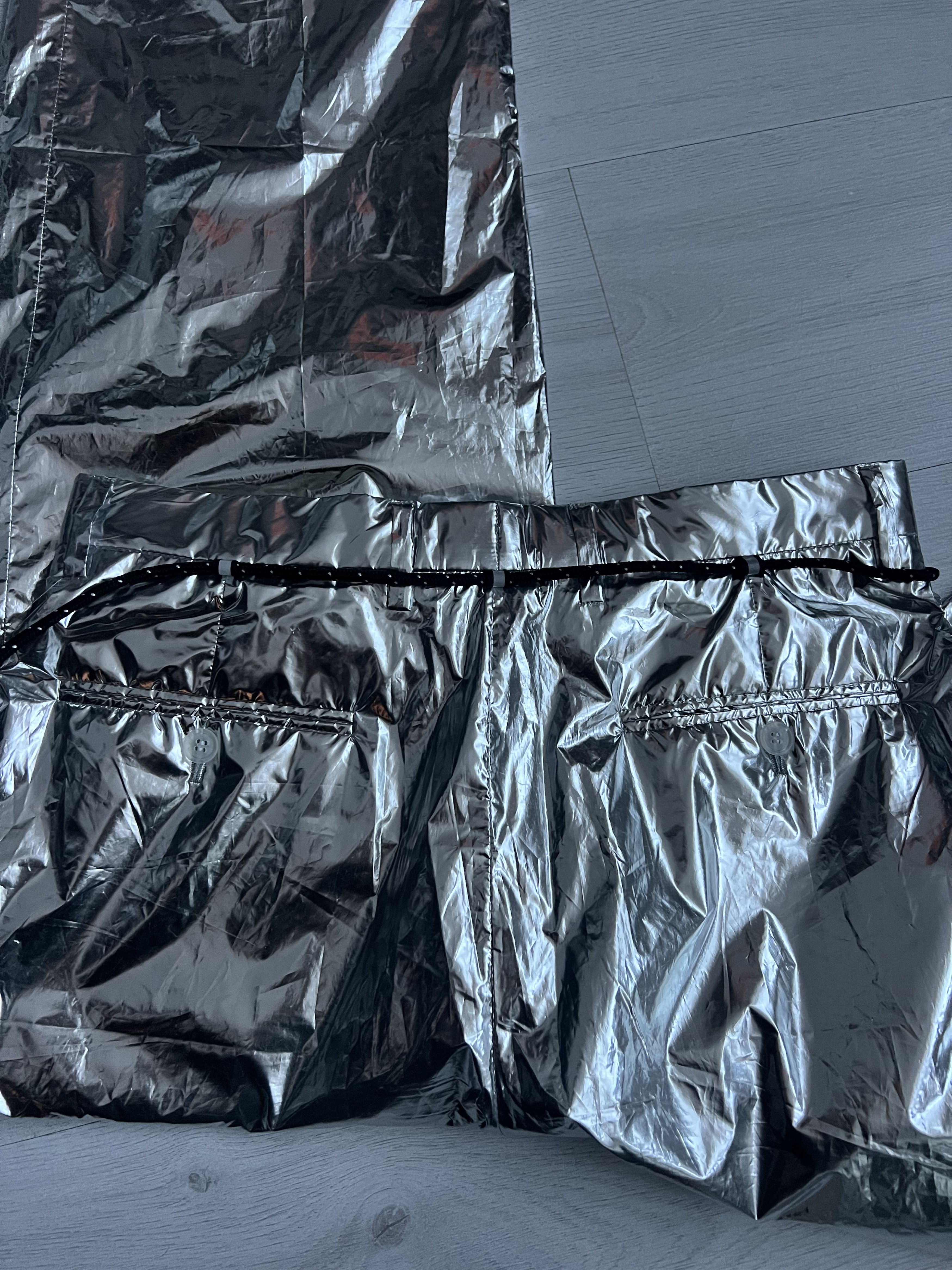 Maison Margiela MAISON MARGIELA Tech fabric aluminium foil effect trousers Size 28" / US 6 / IT 42 - 8 Thumbnail