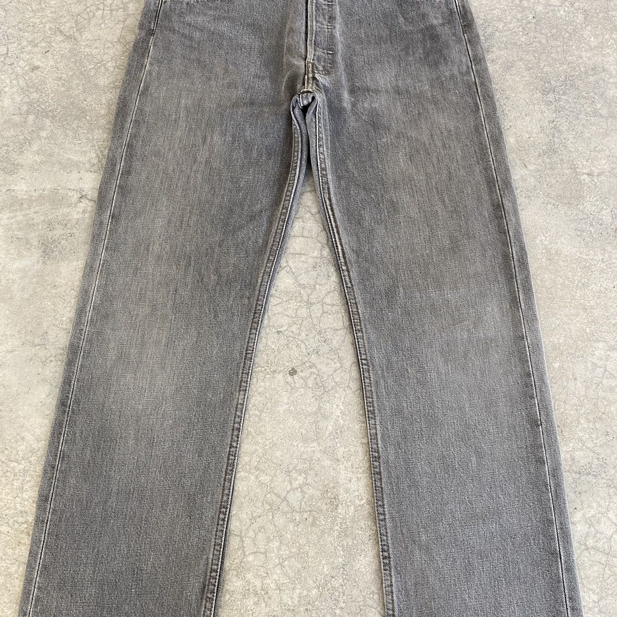 Levi's Vintage Late 90’s Levis 501 Ash Grey Jeans Size US 31 - 8 Thumbnail