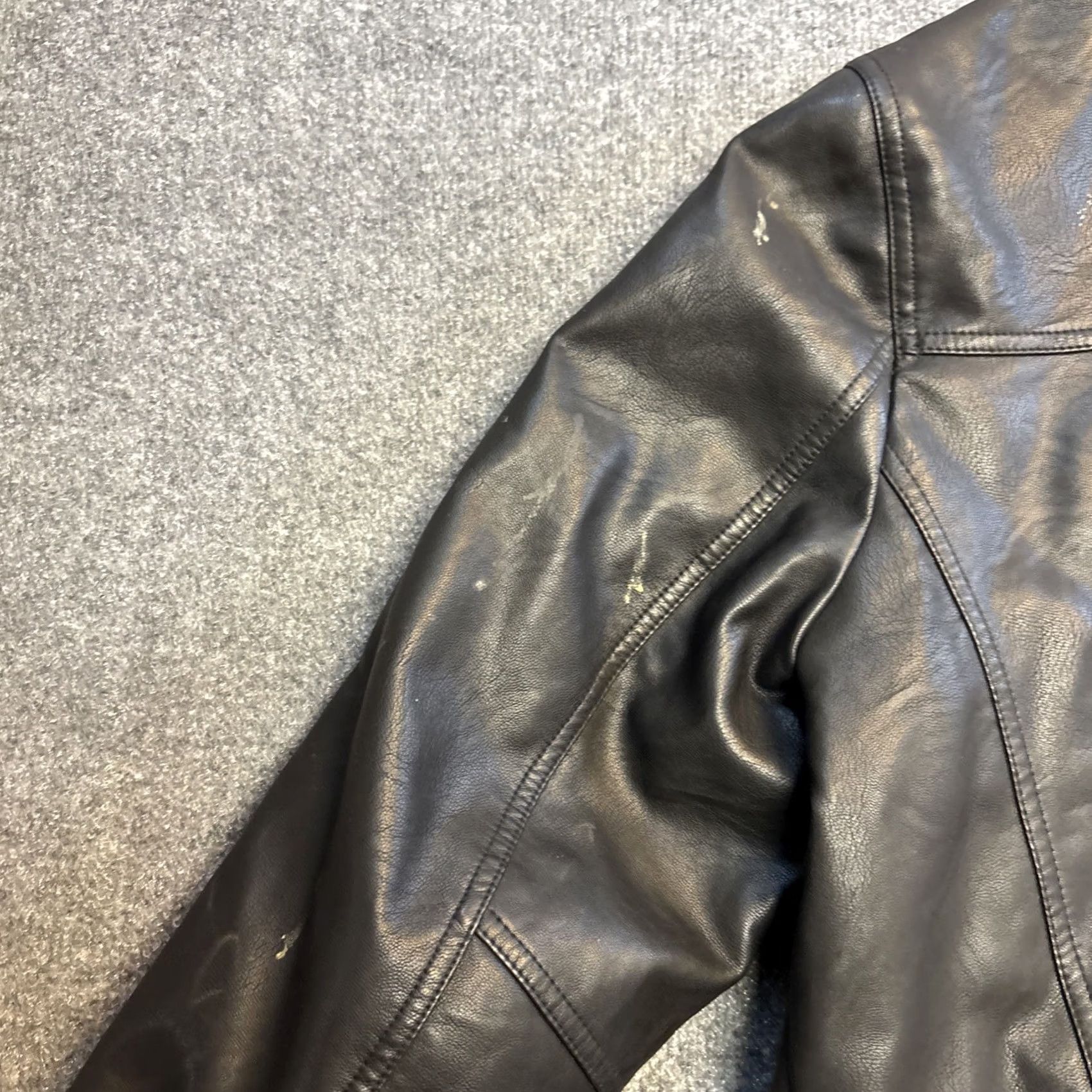 Cole Haan Cole Haan Vegan Leather Full Zip Jacket Men L Black Bomber Jacket Size US L / EU 52-54 / 3 - 7 Thumbnail