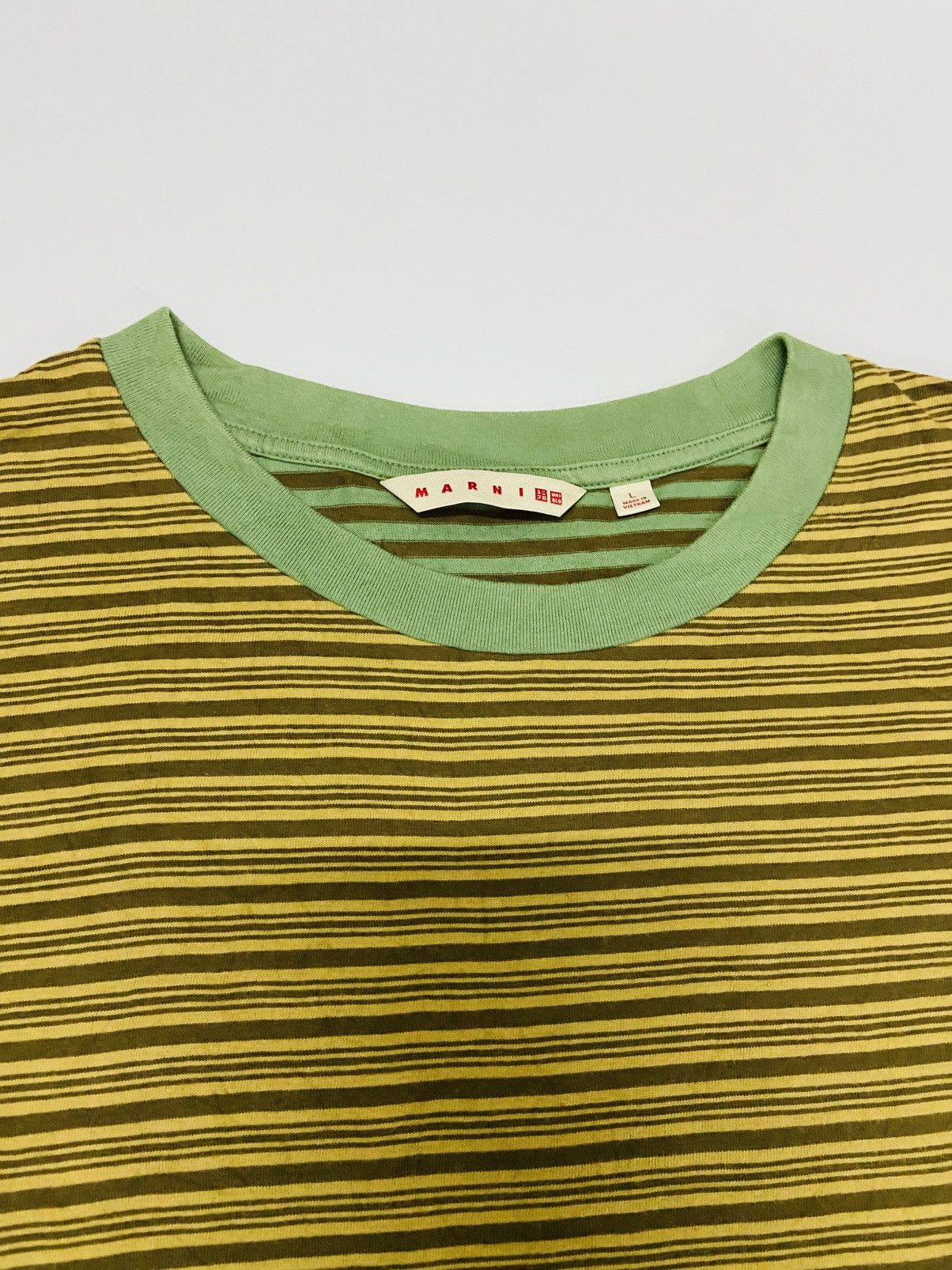 Marni × Uniqlo UNIQLO x MARNI COLLAB TEE Size US L / EU 52-54 / 3 - 10 Thumbnail