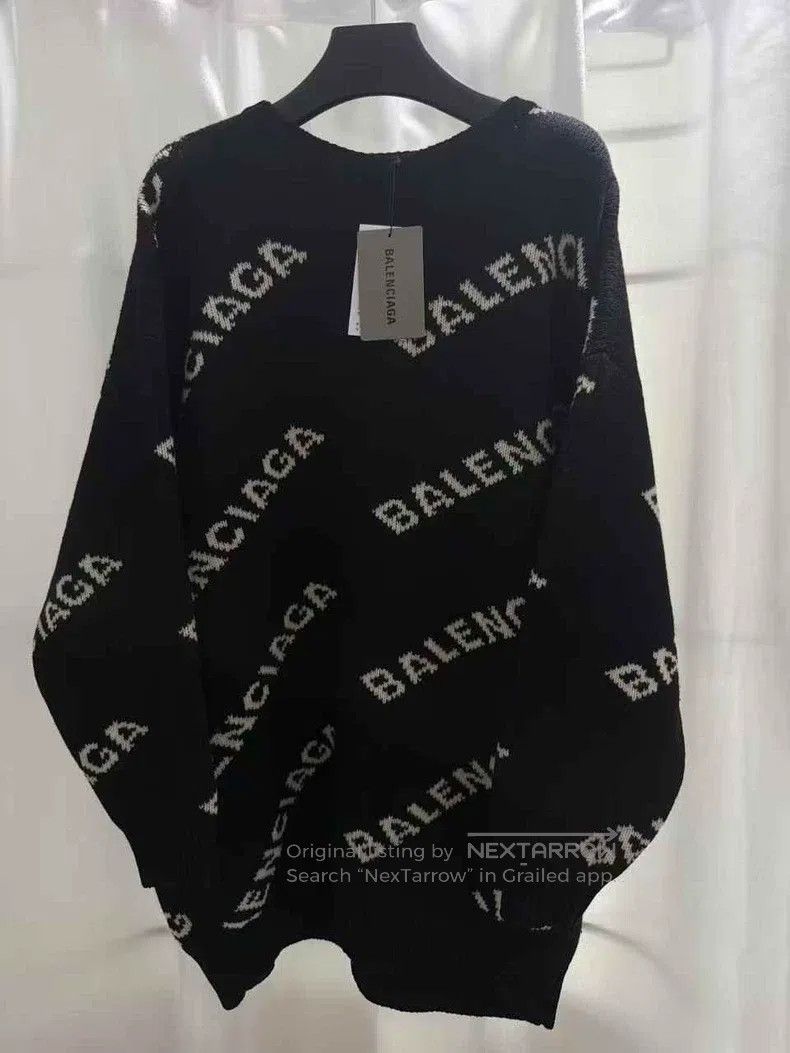 Balenciaga Balenciaga Black Full Print Wool Sweater Size US S / EU 44-46 / 1 - 1 Thumbnail