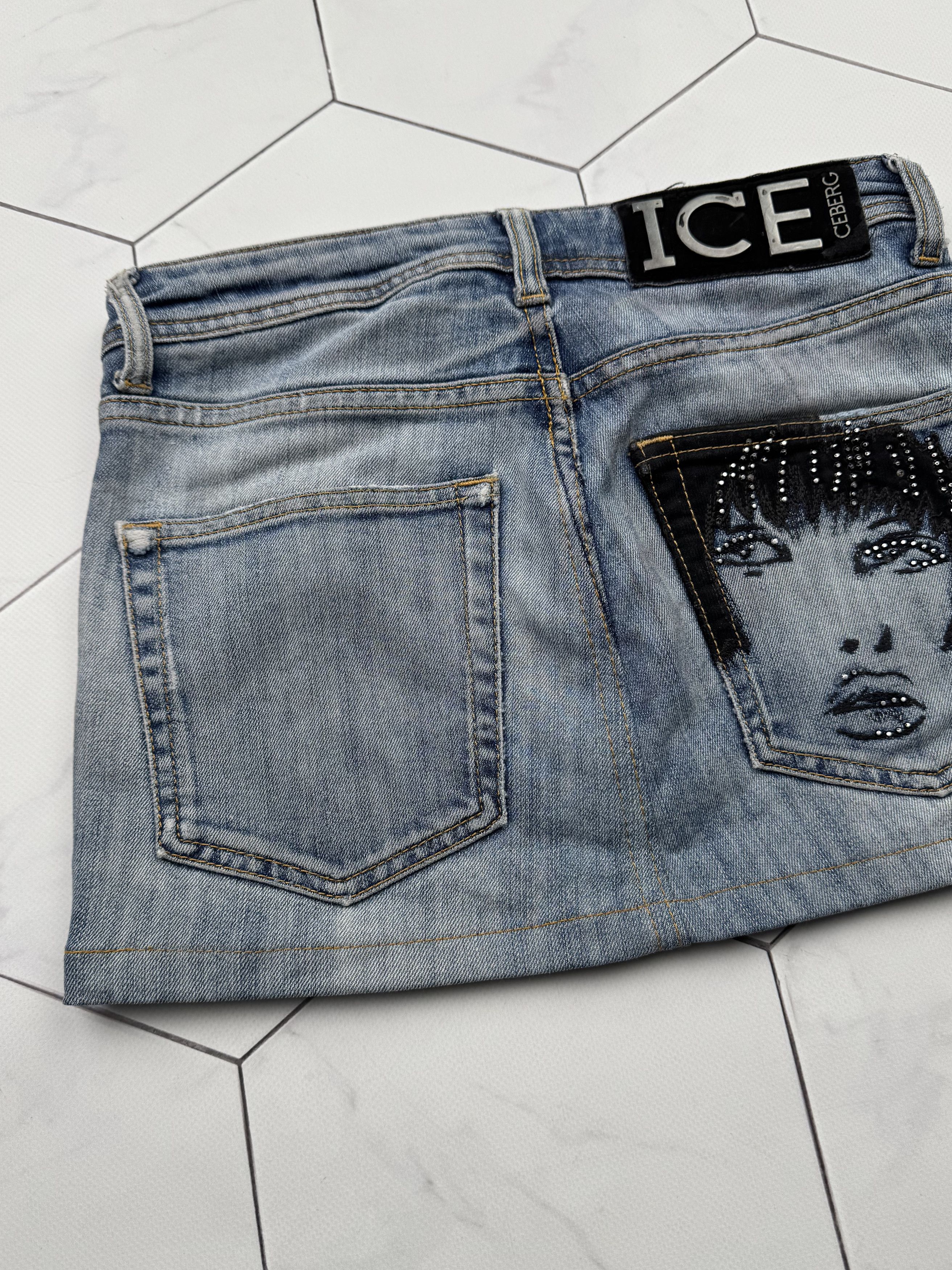 Iceberg Iceberg Vintage Mini Skirt (B399)E2 Size 25" / US 0 / IT 36 - 5 Thumbnail