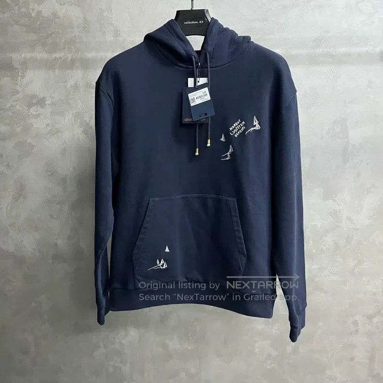 Louis Vuitton Louis Vuitton 25 Latest Navy Blue Monogrammed Hooded Pullo Size US L / EU 52-54 / 3 - 1 Thumbnail