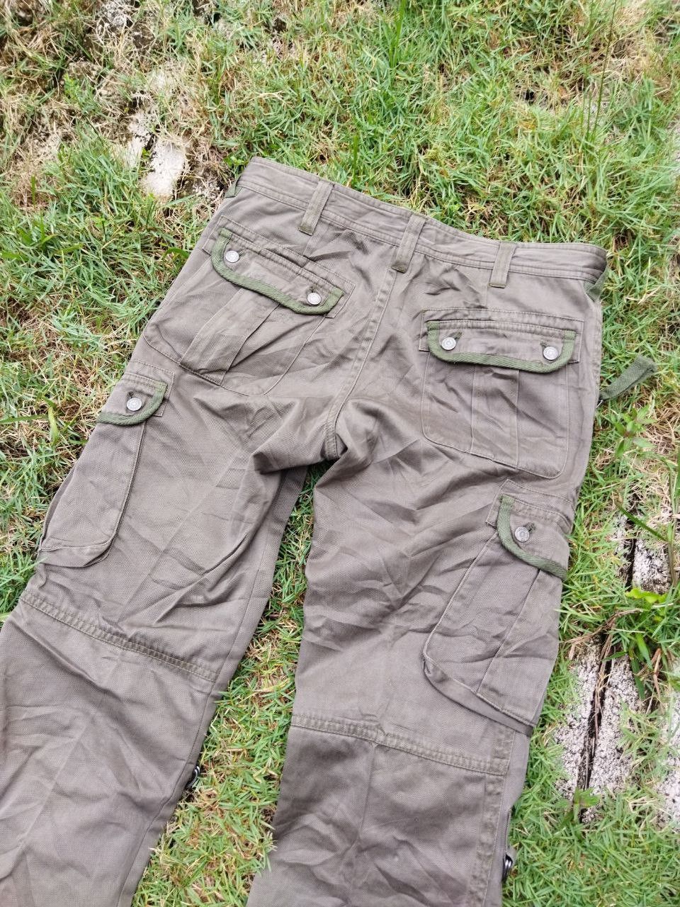 Tornado Mart Tornado Mart Japan Flared Cargo Pants - Size L Size US 32 / EU 48 - 10 Thumbnail