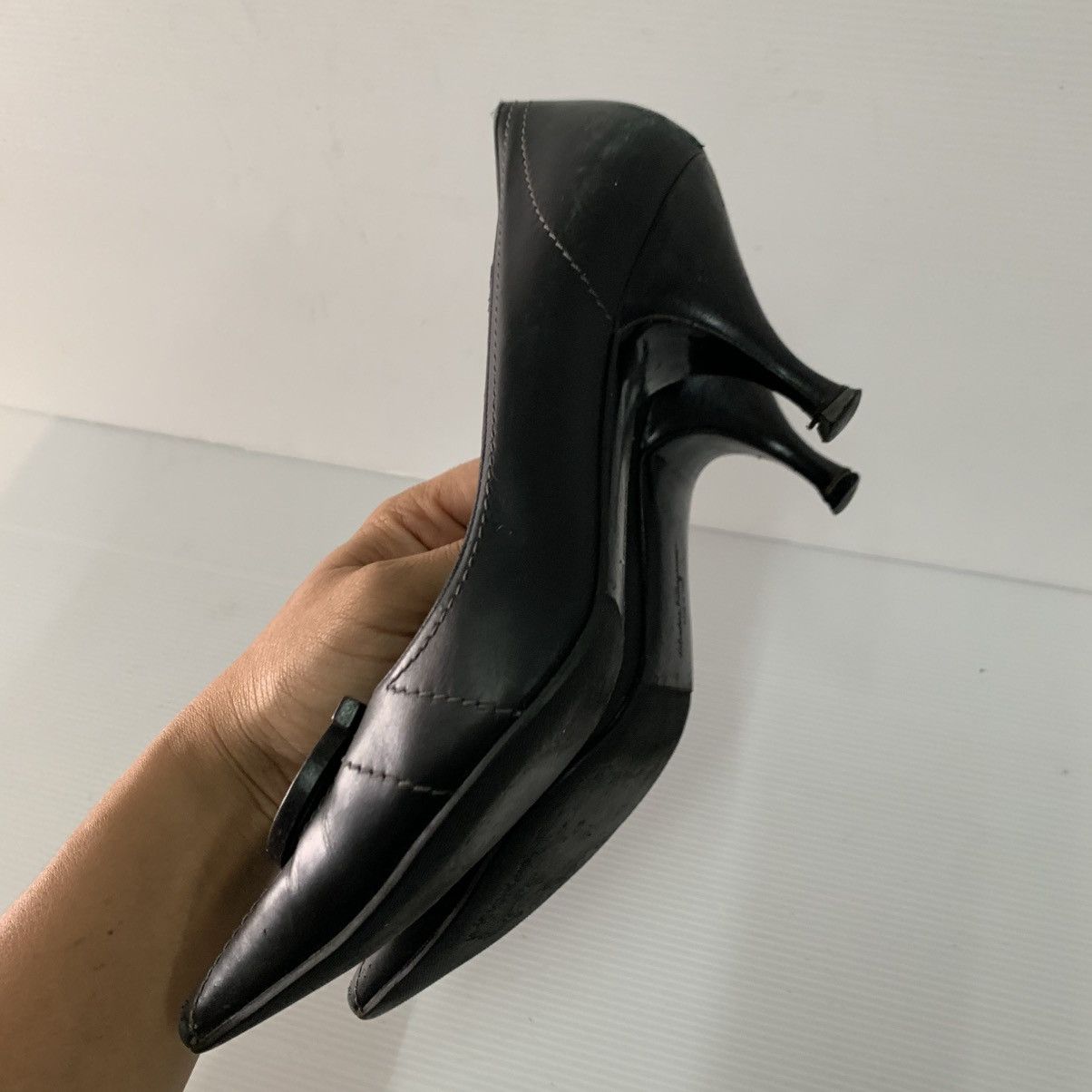 Salvatore Ferragamo Salvatore Ferragamo Leather Heels Size US 7.5 / IT 37.5 - 9 Thumbnail