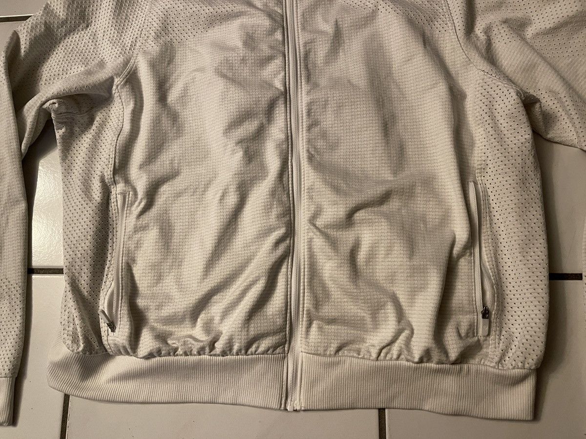 Lululemon Lululemon Swiftly Midweight Full Zip Jacket Bomber White 12 Size XL / US 12-14 / IT 48-50 - 2 Thumbnail
