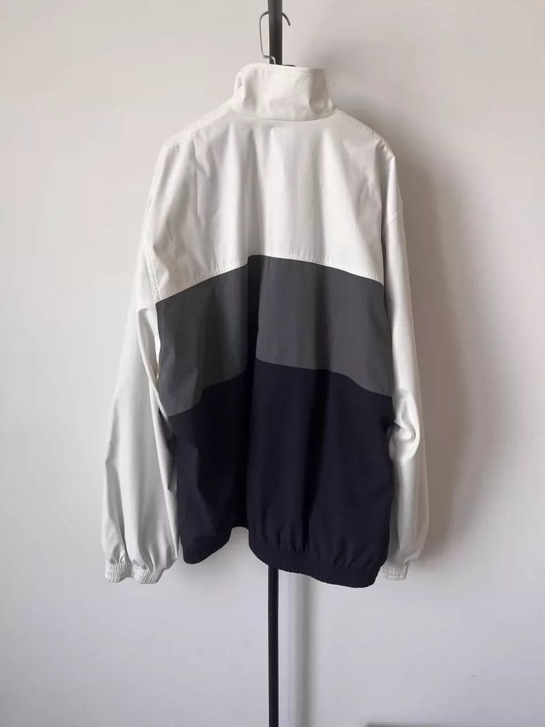 Balenciaga Balenciaga Color-block high-neck long-sleeve jacket coat Size US M / EU 48-50 / 2 - 2 Thumbnail