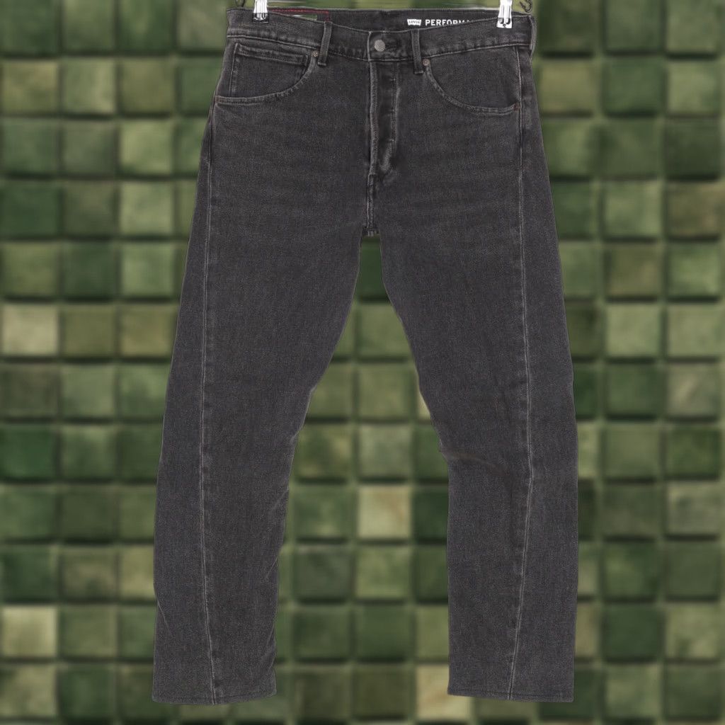Levi's LEVI’S Levi's Engineered Premium Performance Tapered Jeans Men W30 L27 Grey 5-Pocket Design | Jeans | Mid Rise | Regular Size: W30 L27 Mens Size US 30 / EU 46 - 1 Thumbnail