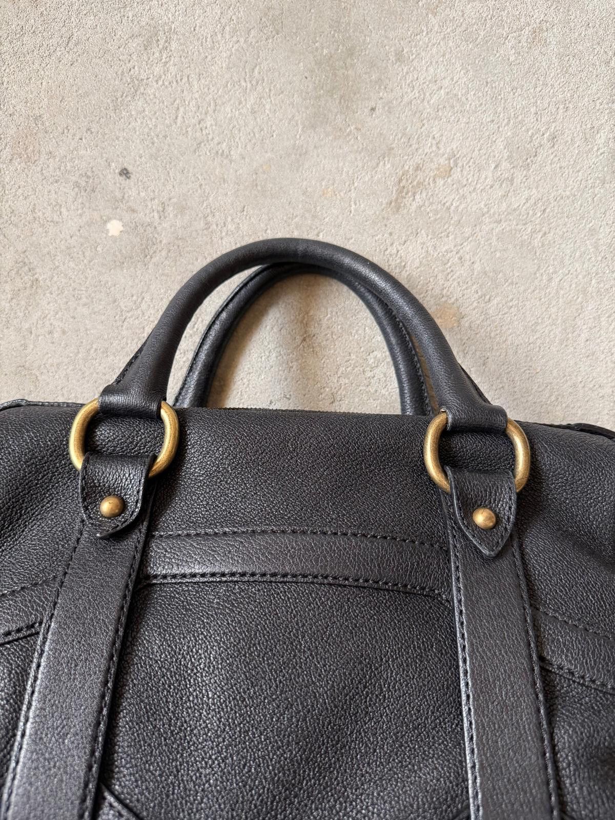 Celine Celine Horse Carriage Logo Shoulder Bag Black Size ONE SIZE - 9 Thumbnail