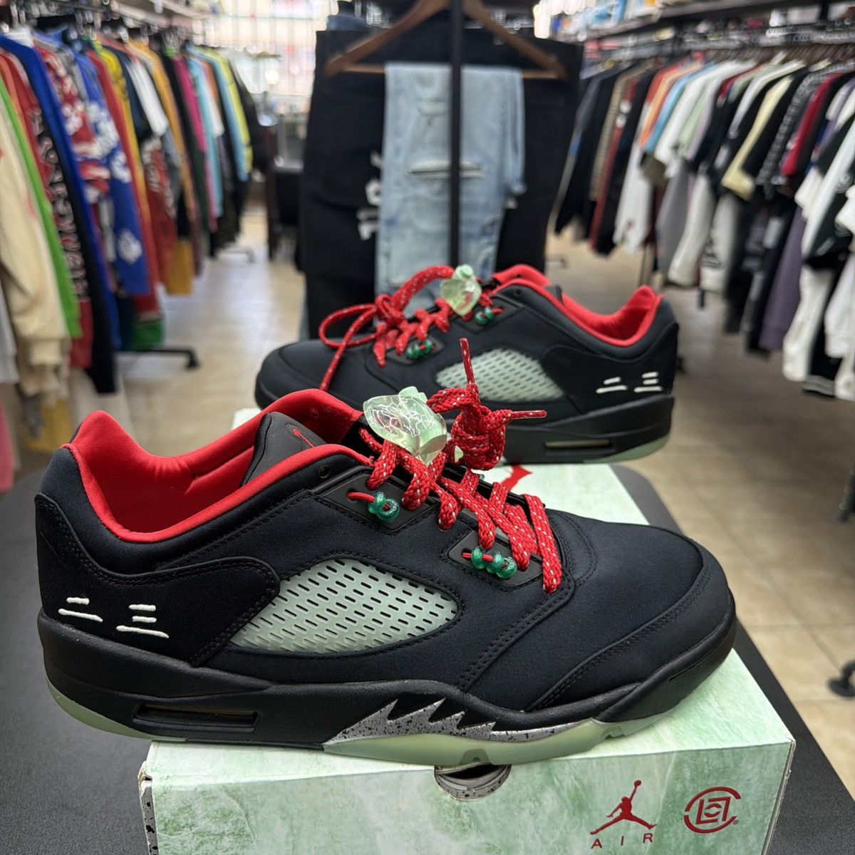Jordan Brand Air Jordan 5 Retro Low SP Clot Black Jade Men's Size 10 Size US 10 / EU 43 - 2 Thumbnail