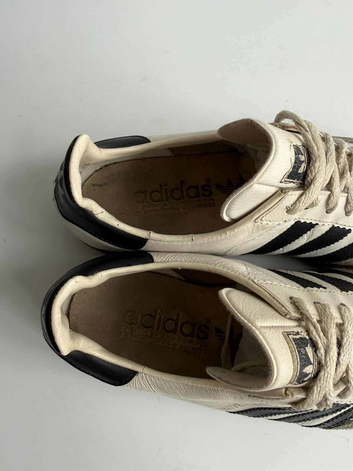 Adidas Vintage 80s Adidas Universal Made in Yugoslavia Sneakers Size US 10 / EU 43 - 17 Thumbnail