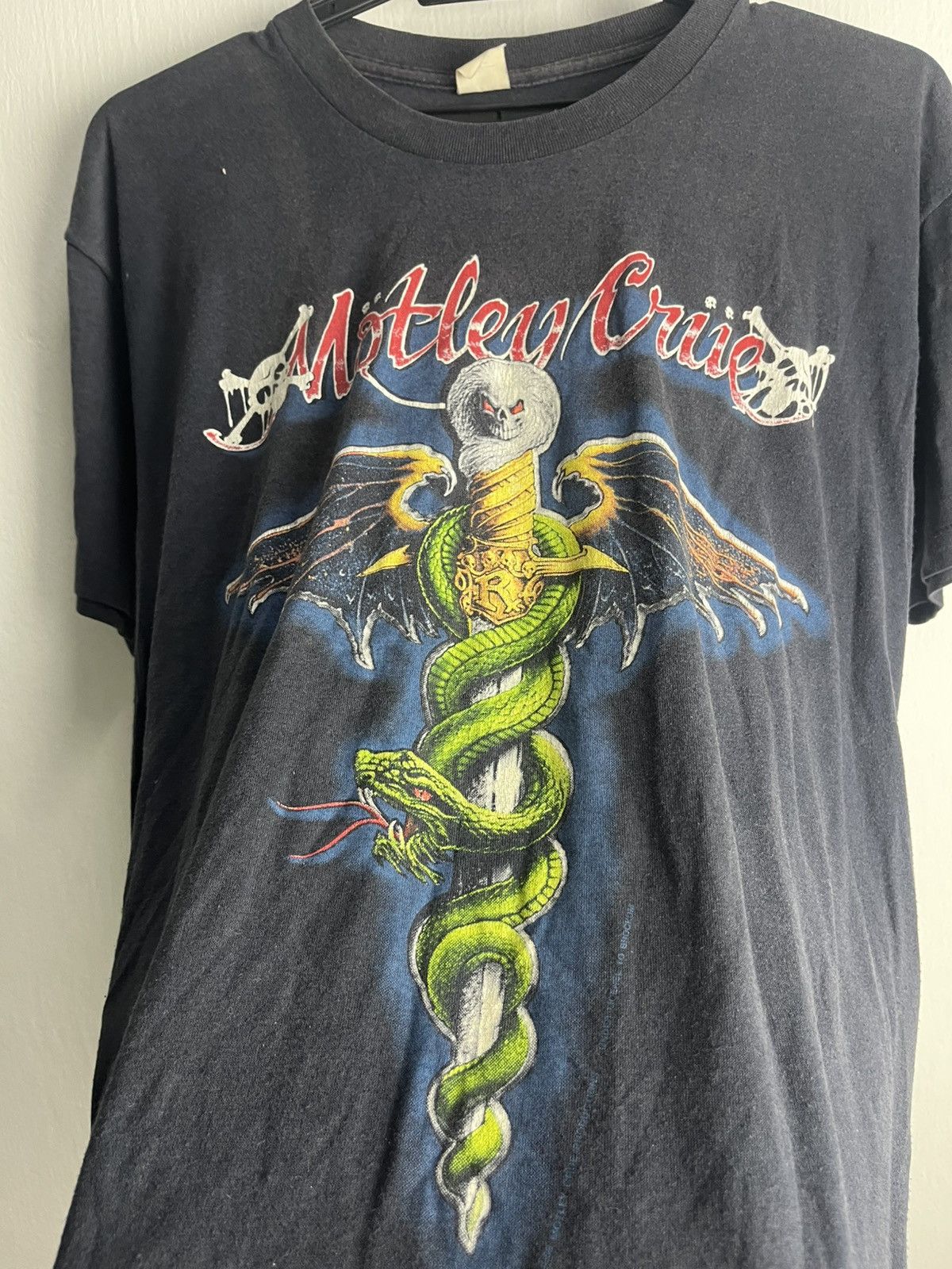 Vintage Vintage 89’s Motley Crue Size US S / EU 44-46 / 1 - 5 Thumbnail