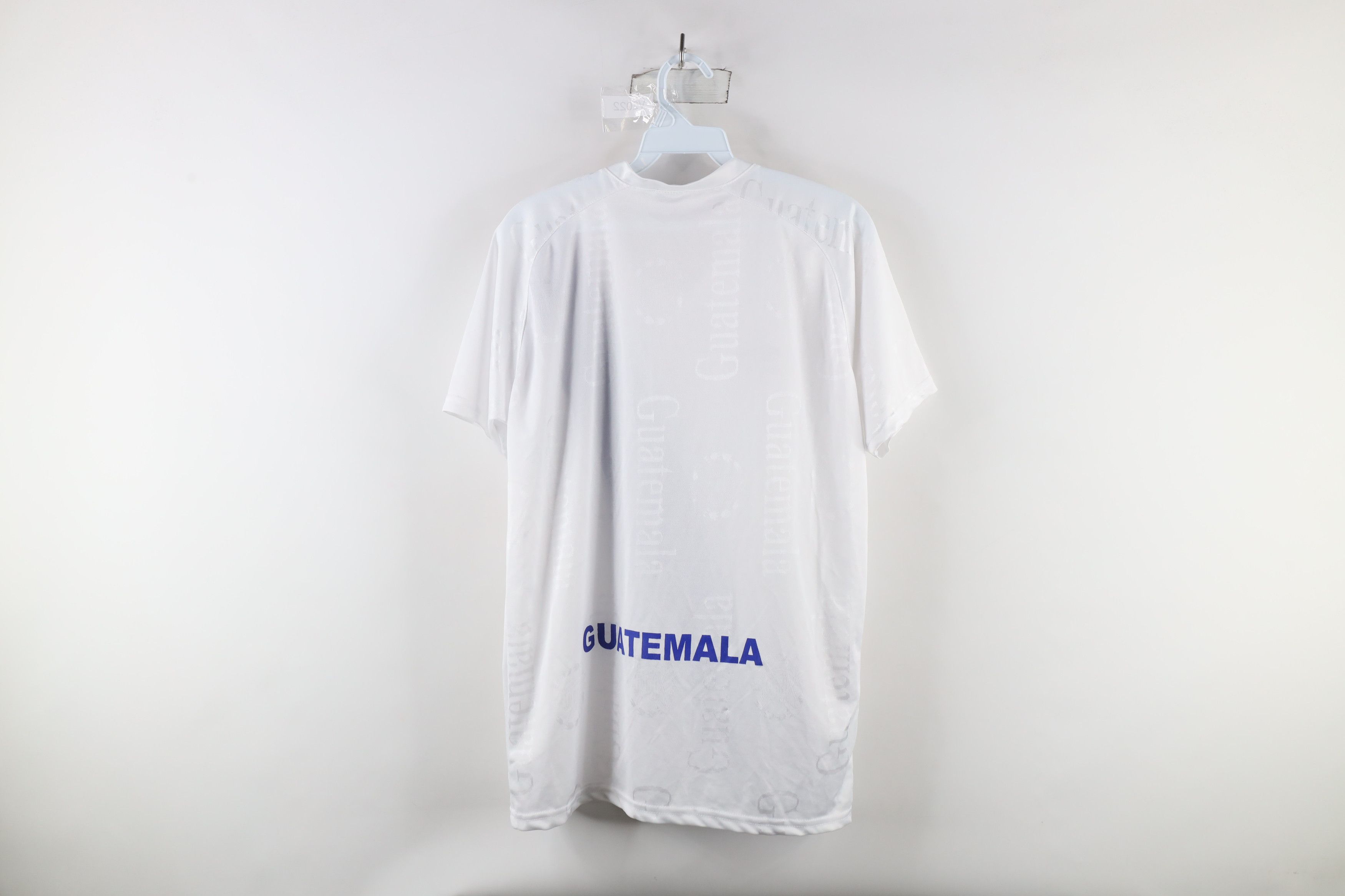 Umbro × Vintage Vintage Umbro All Over Print Guatemala Soccer Futbol Jersey Size US S / EU 44-46 / 1 - 11 Thumbnail