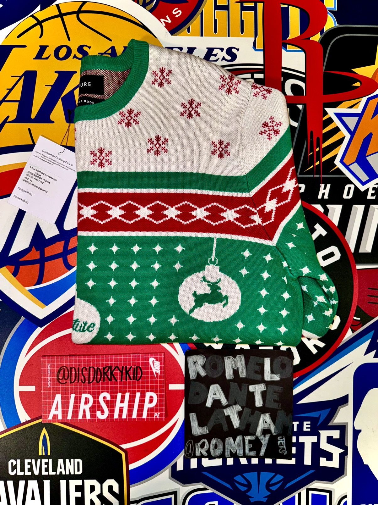 Designer × Feature Christmas Feature Las Vegas Supreme AO Sweater Sample Size US XL / EU 56 / 4 - 1 Thumbnail
