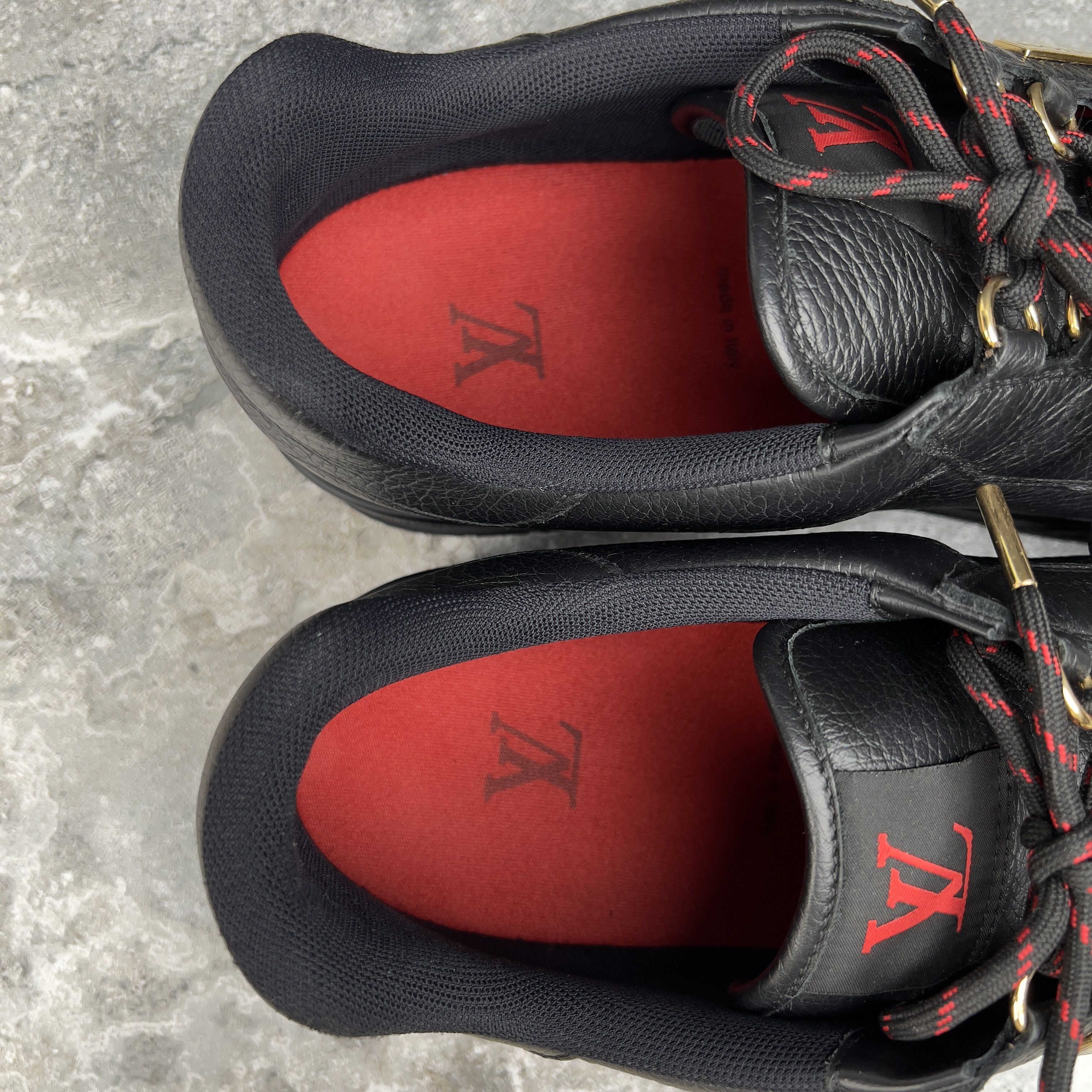 Louis Vuitton Louis Vuitton Trainer Logo Sneaker Leather Size US 11.5 / EU 44-45 - 11 Thumbnail