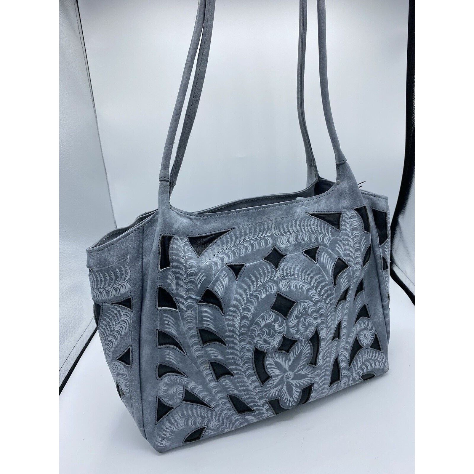 Leather Leaders in Leather Vintage Shoulder Bag Cutout Western Size ONE SIZE - 2 Thumbnail