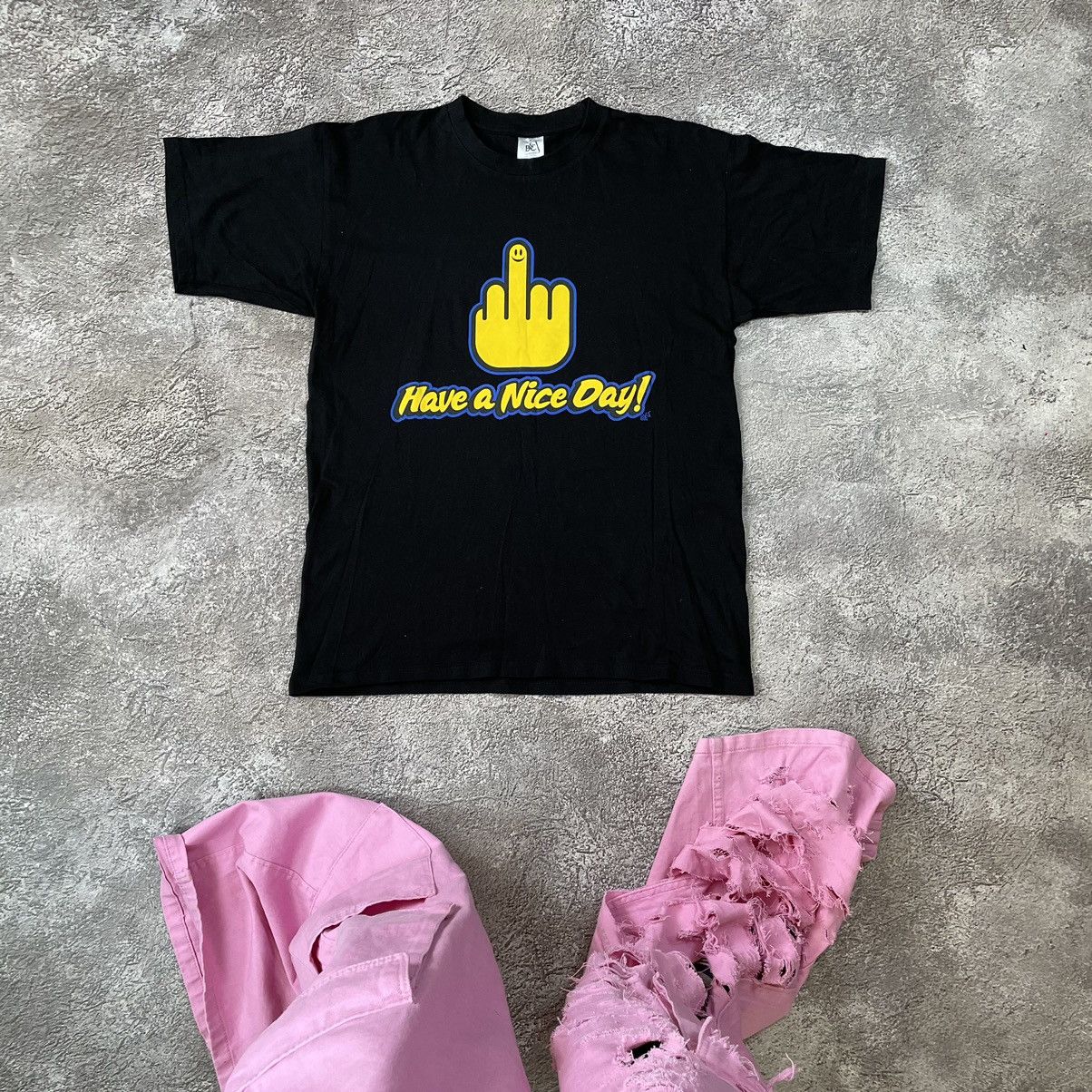 Vintage Vintage Y2K ADULT DAY FUCK MIDDLE FINGER M Size US M / EU 48-50 / 2 - 1 Thumbnail